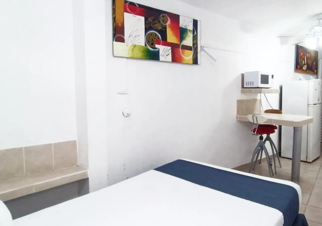 Bed in Tulipanes Cancun