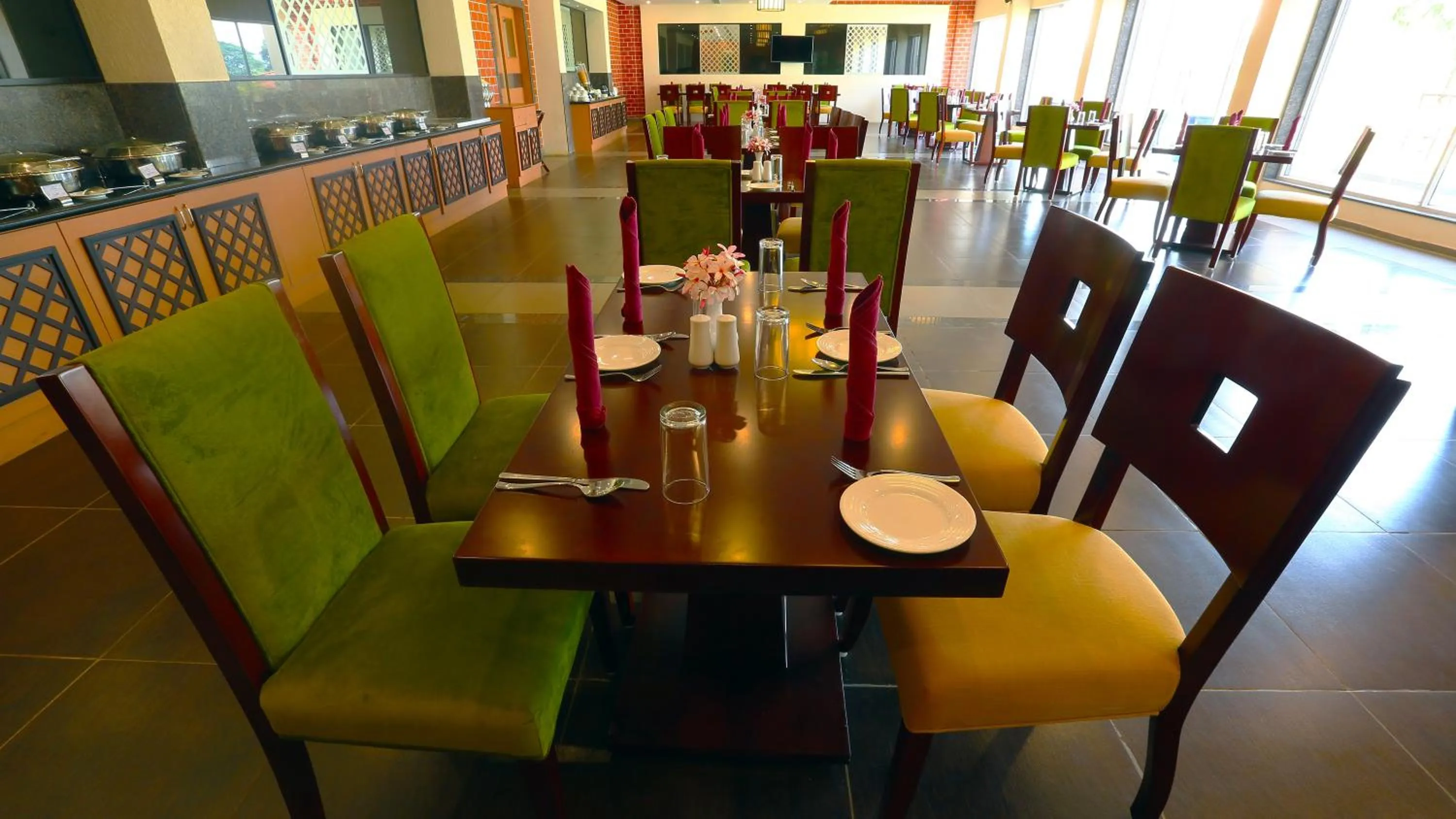 Living room in Grand Serenaa Hotel & Resorts, Auroville