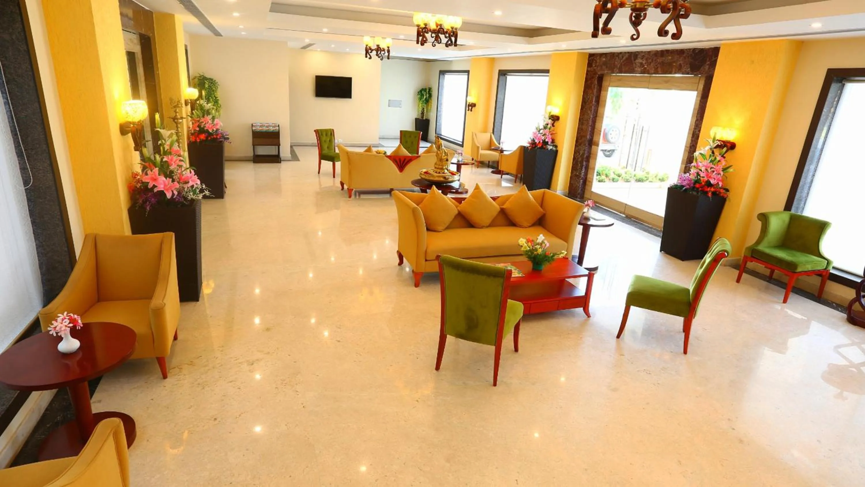 Living room in Grand Serenaa Hotel & Resorts, Auroville
