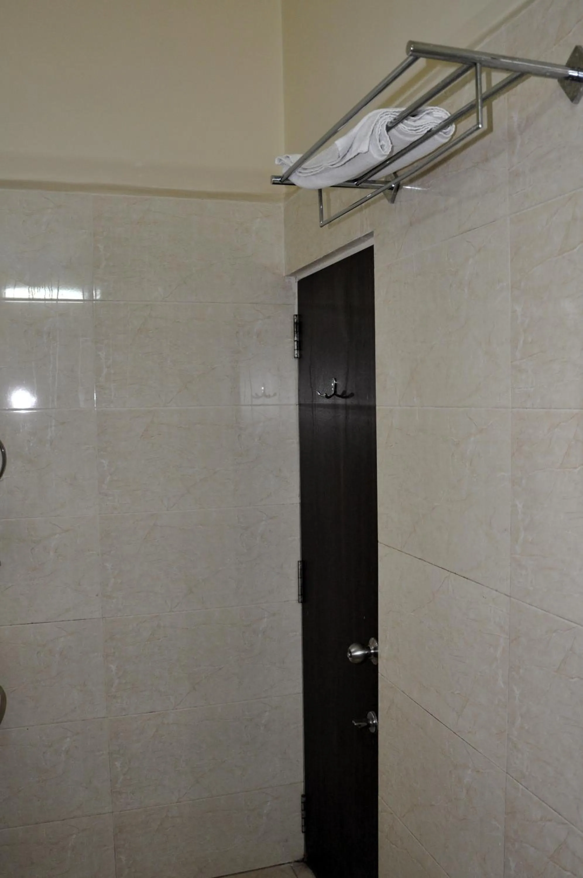 Bathroom in Hotel Atria, Kolhapur