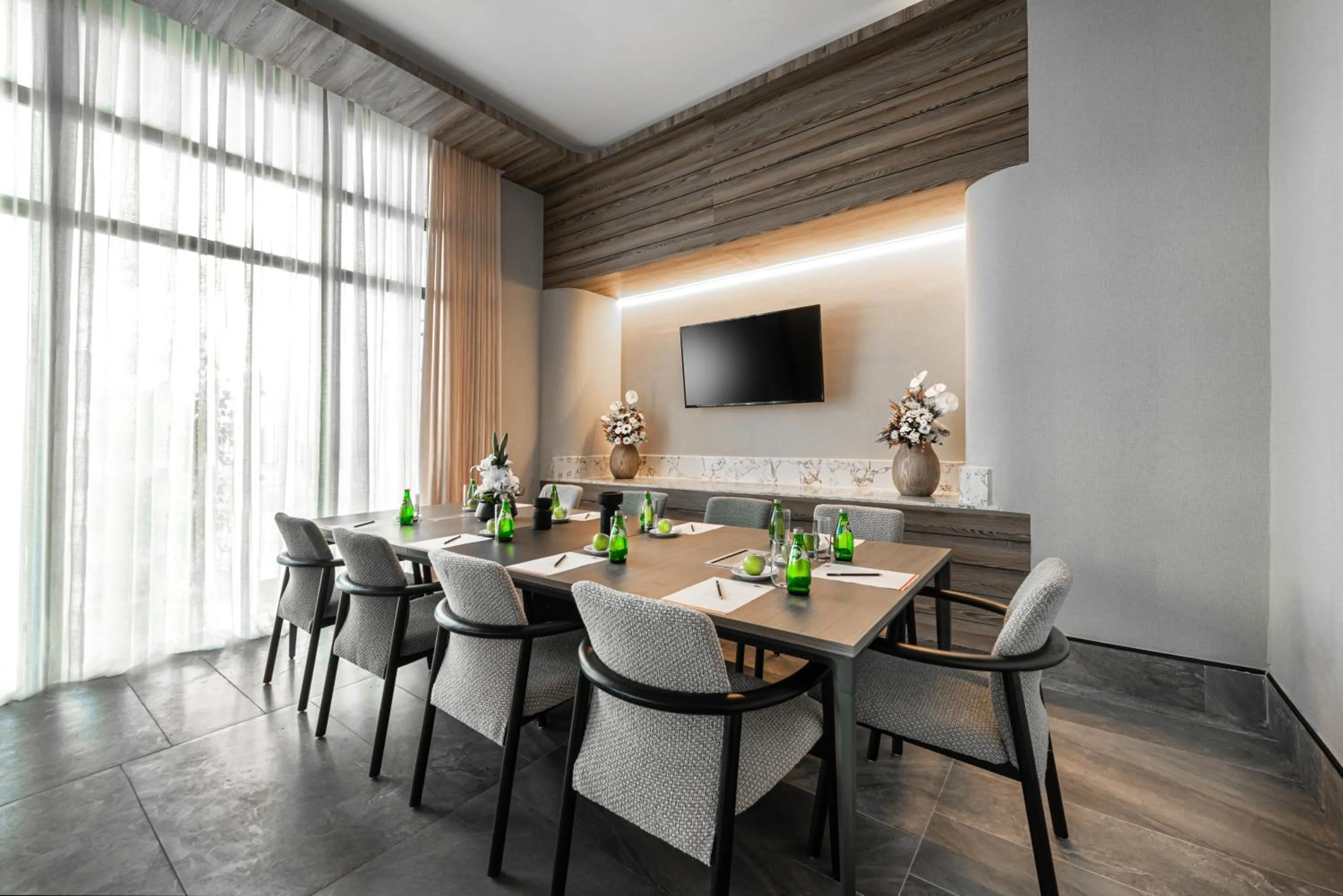 Business facilities in Ewaa Express Hotel - Abha