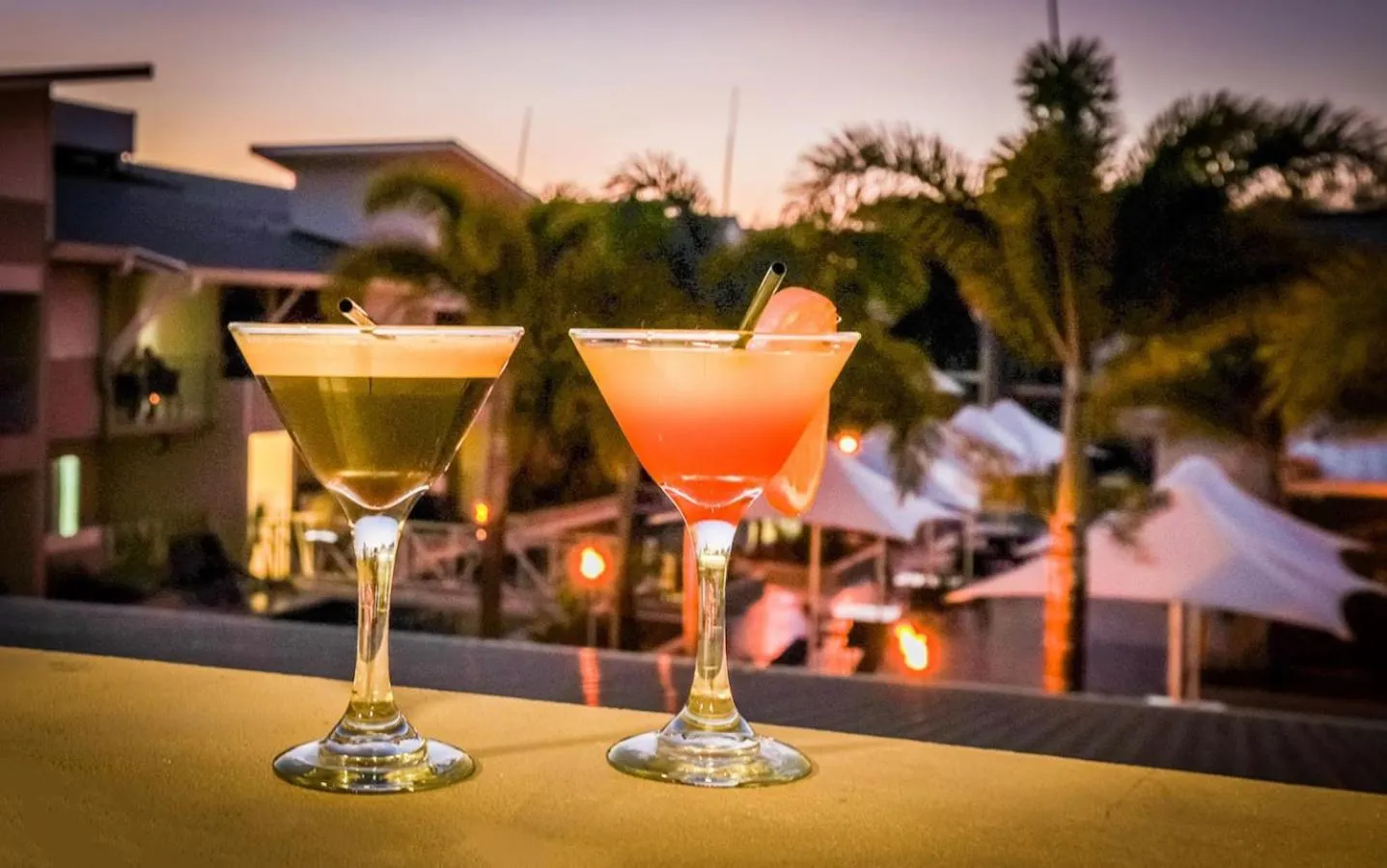 Restaurant/places to eat in 1770 Lagoons Central Apartment Resort Official