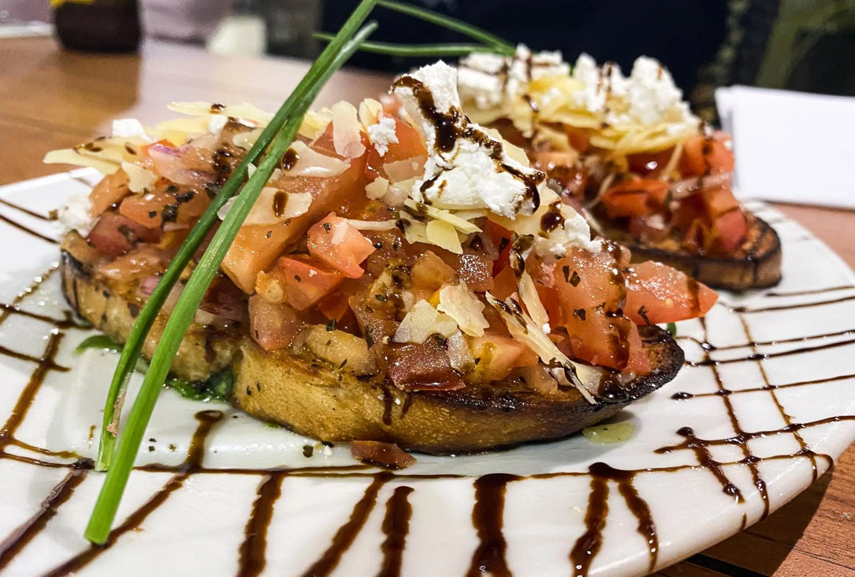 Restaurant/places to eat in 1770 Lagoons Central Apartment Resort Official