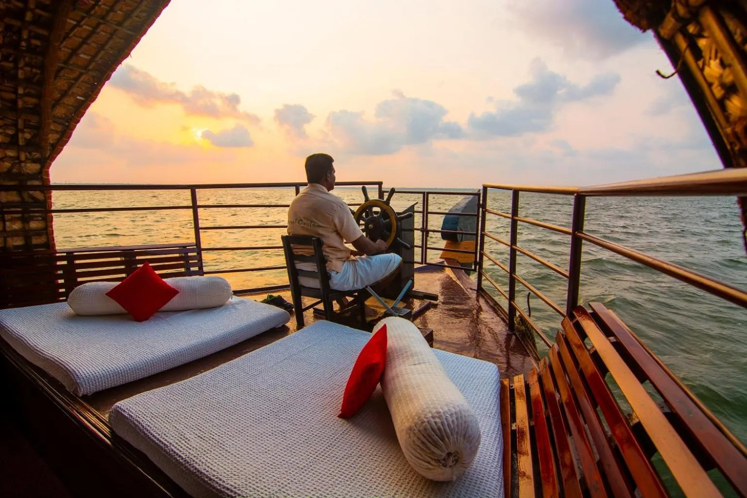 Sunset in Marvel Cruise