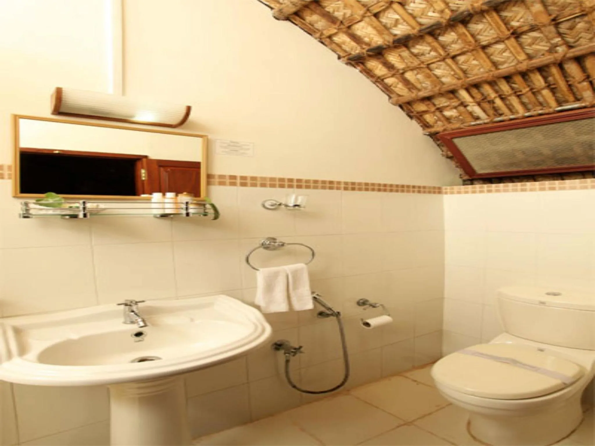 Bathroom in Marvel Cruise