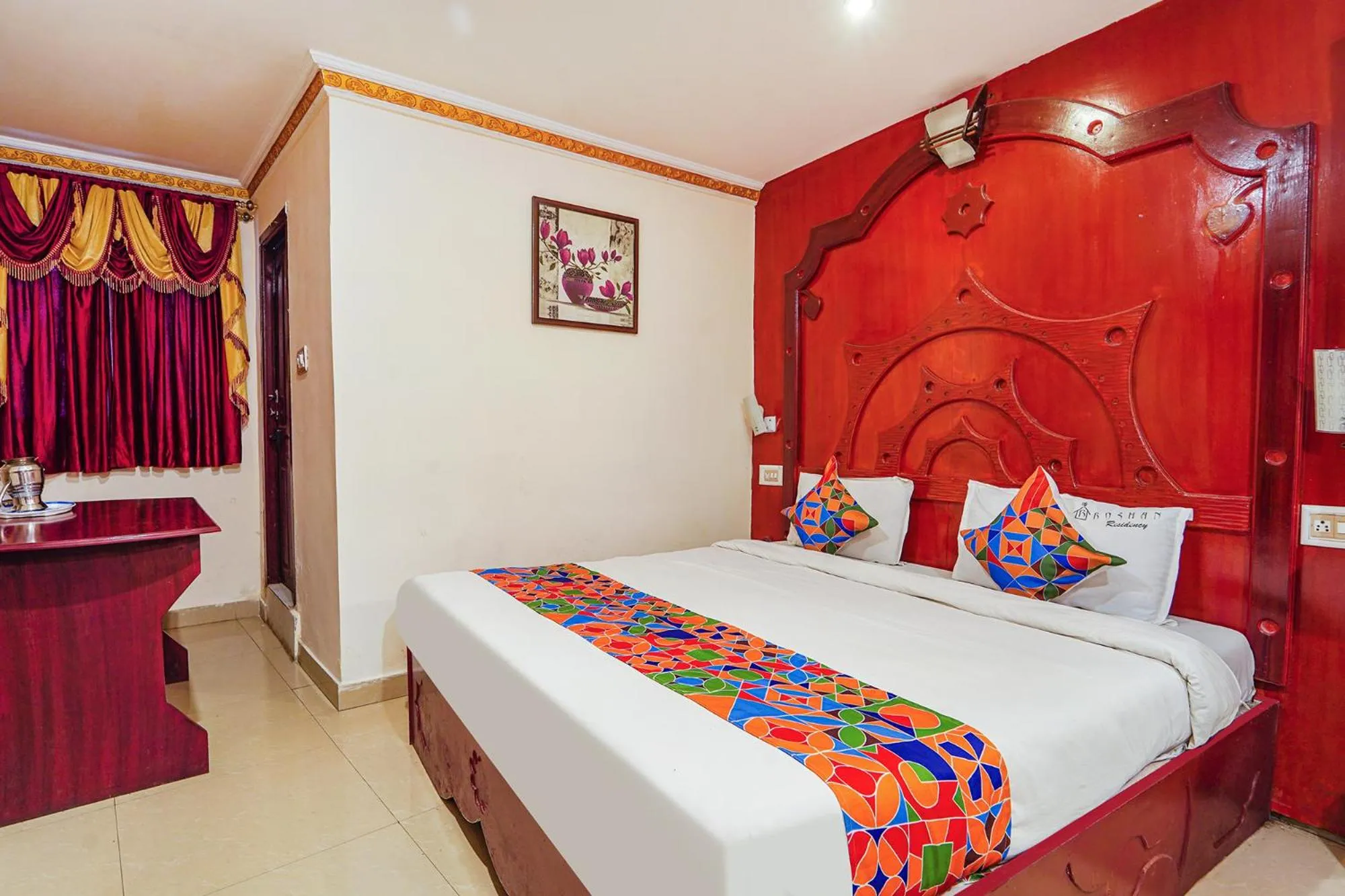 Bed in FabHotel Roshan Residency - Nr Kurinji Andavar Temple