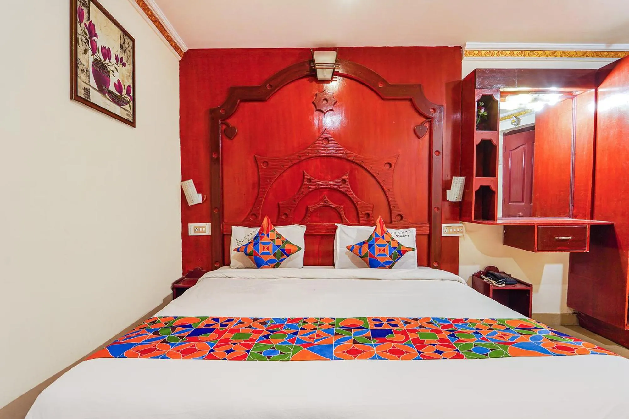 Bed in FabHotel Roshan Residency - Nr Kurinji Andavar Temple