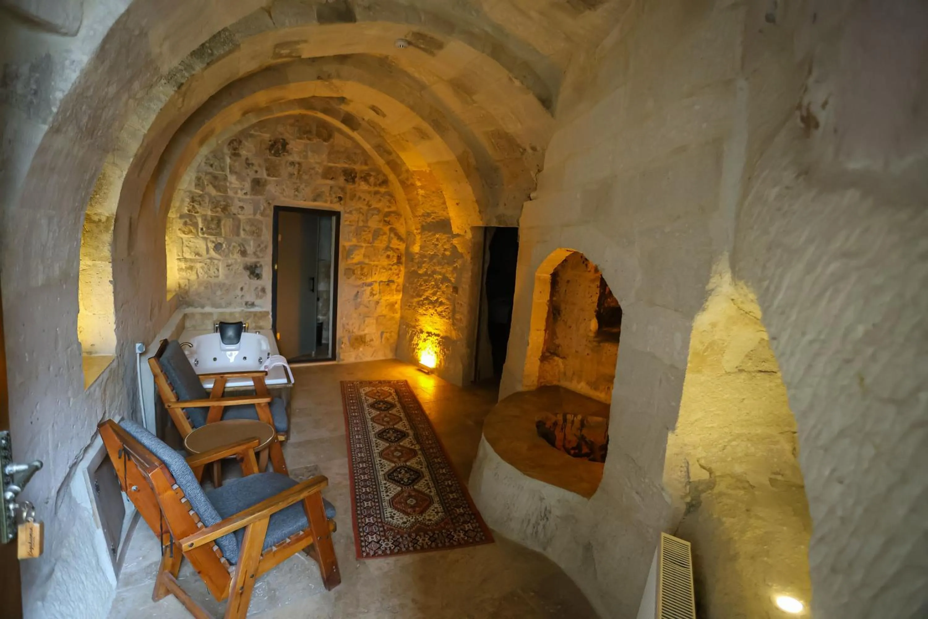 Kayaharman cave otel