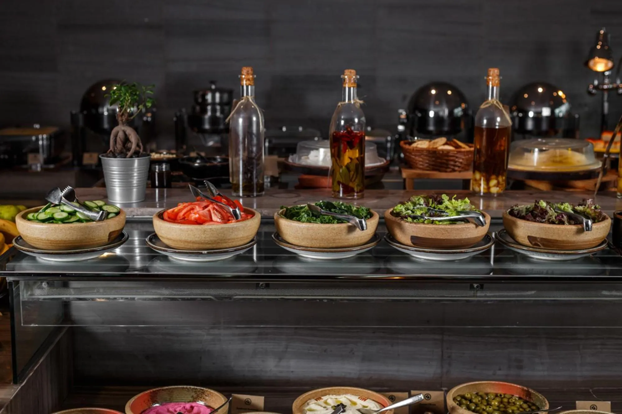 Buffet breakfast in Taj Dubai