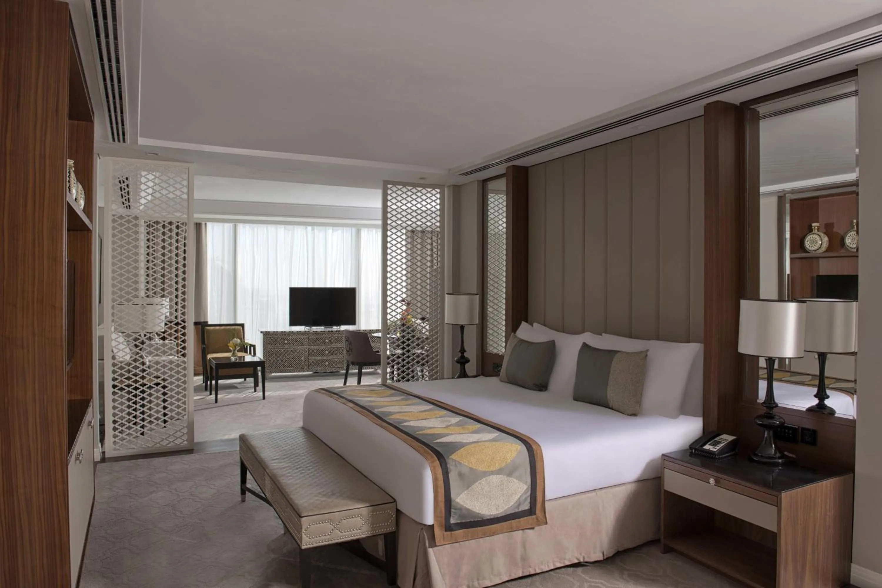 Bedroom, Bed in Taj Dubai