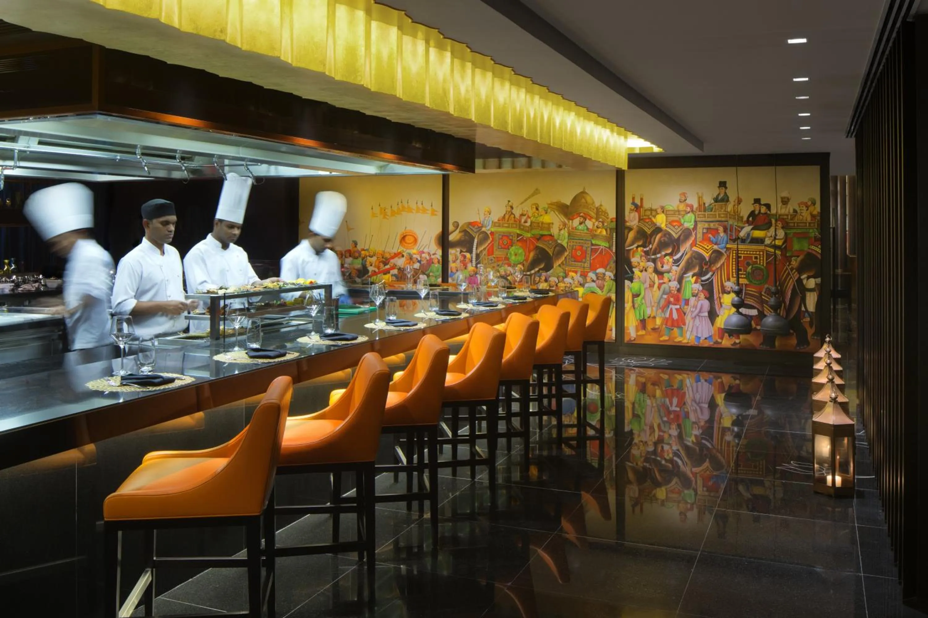 Restaurant/places to eat in Taj Dubai