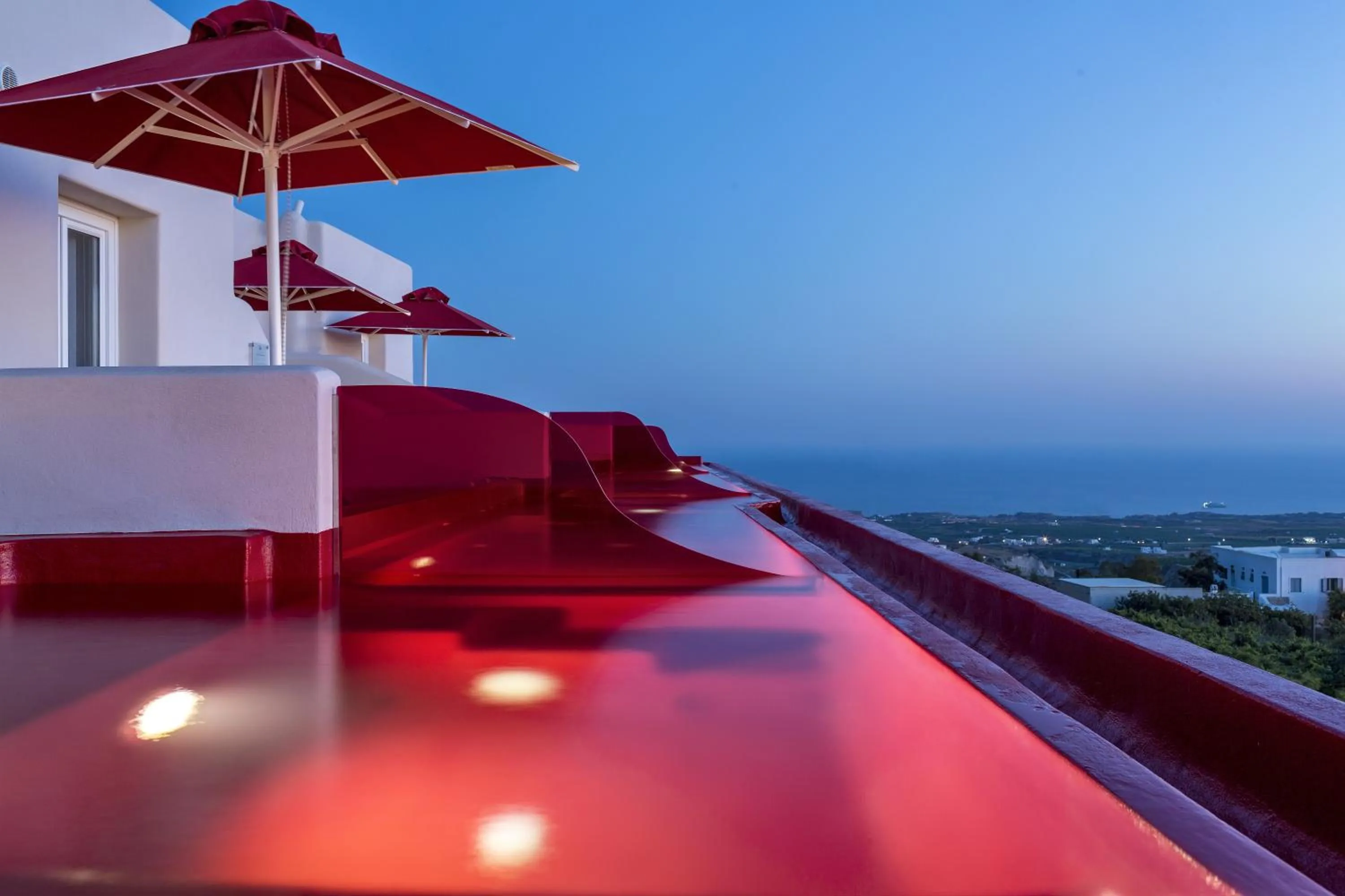 Summer in Art Hotel Santorini