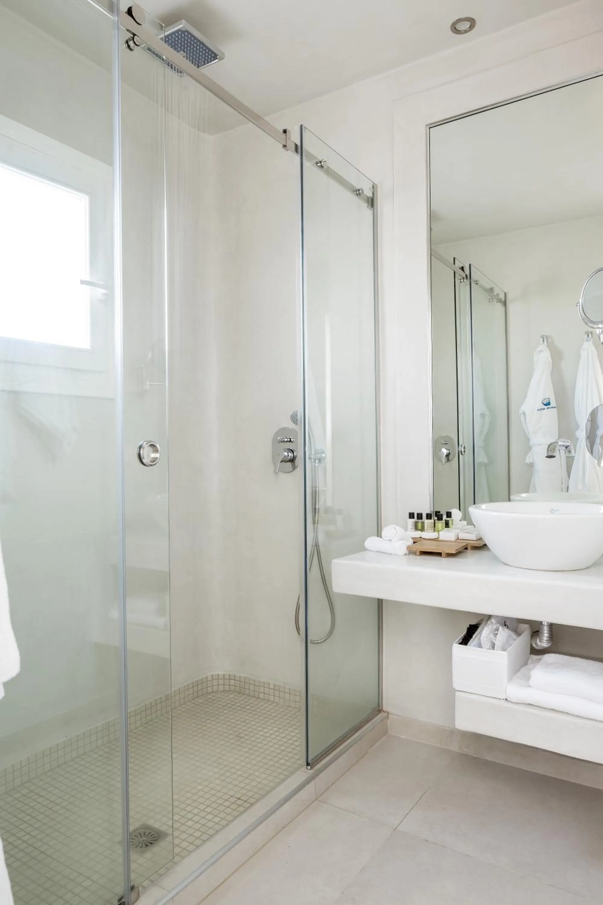 Bathroom in Art Hotel Santorini