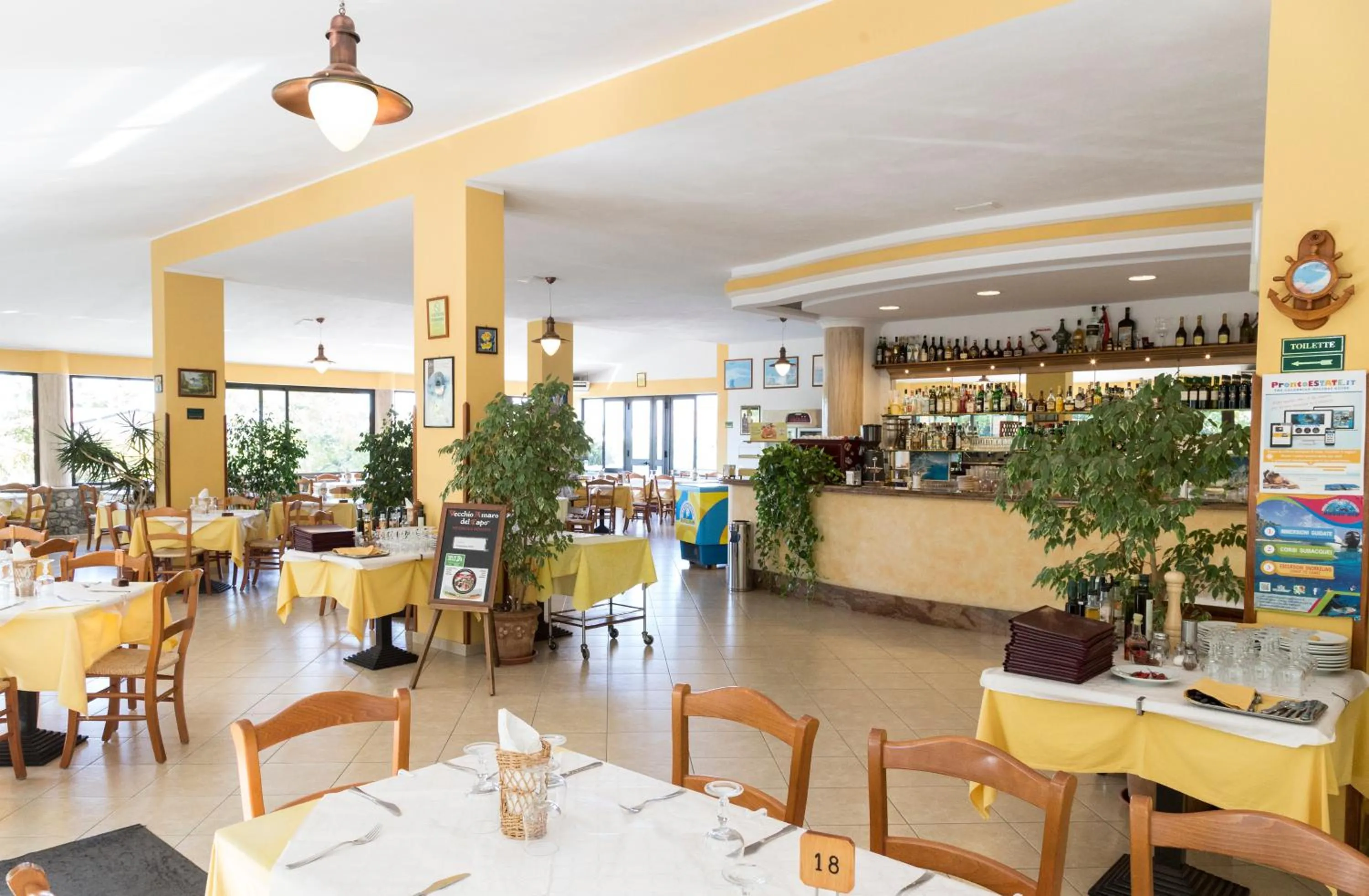 Restaurant/places to eat in Happy Days