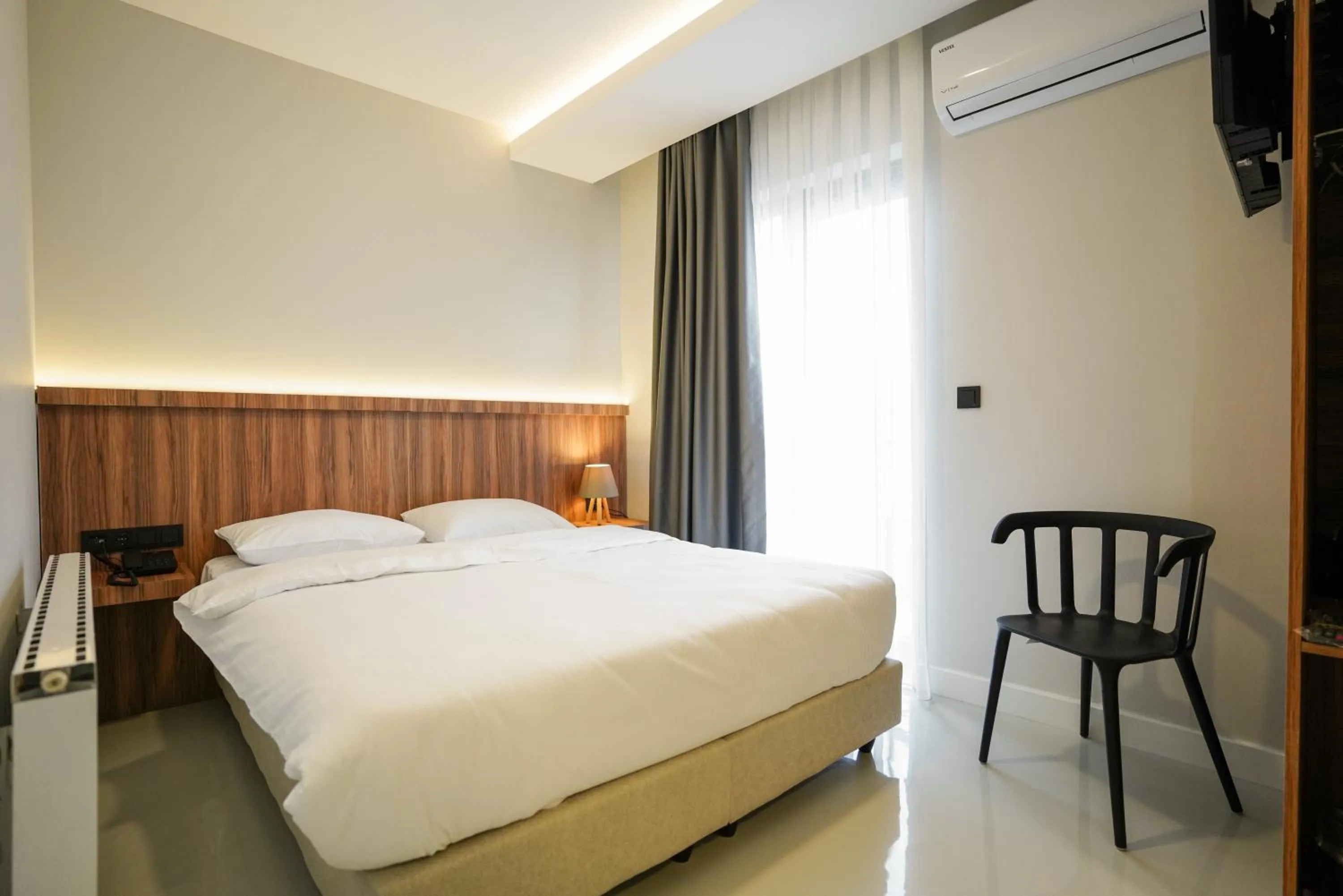 Bed in Joyful Hotel By Gnl