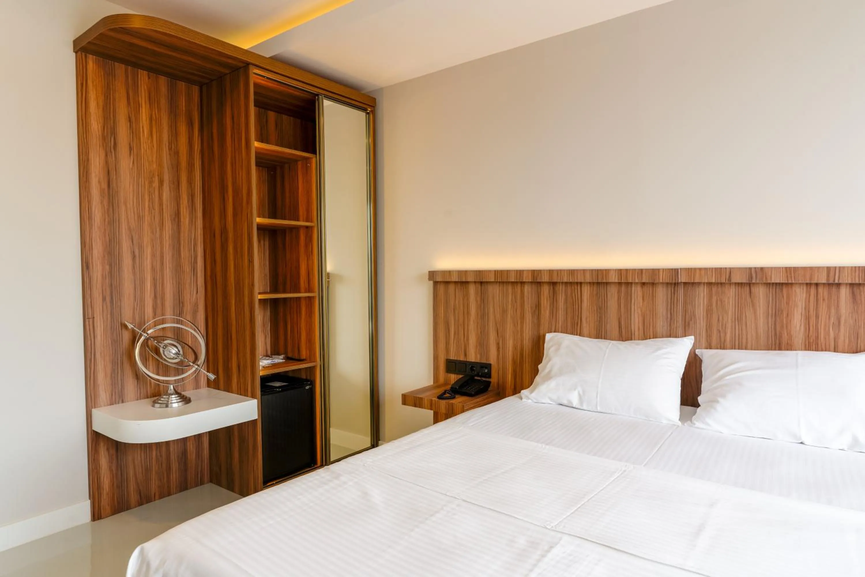 Bed in Joyful Hotel By Gnl