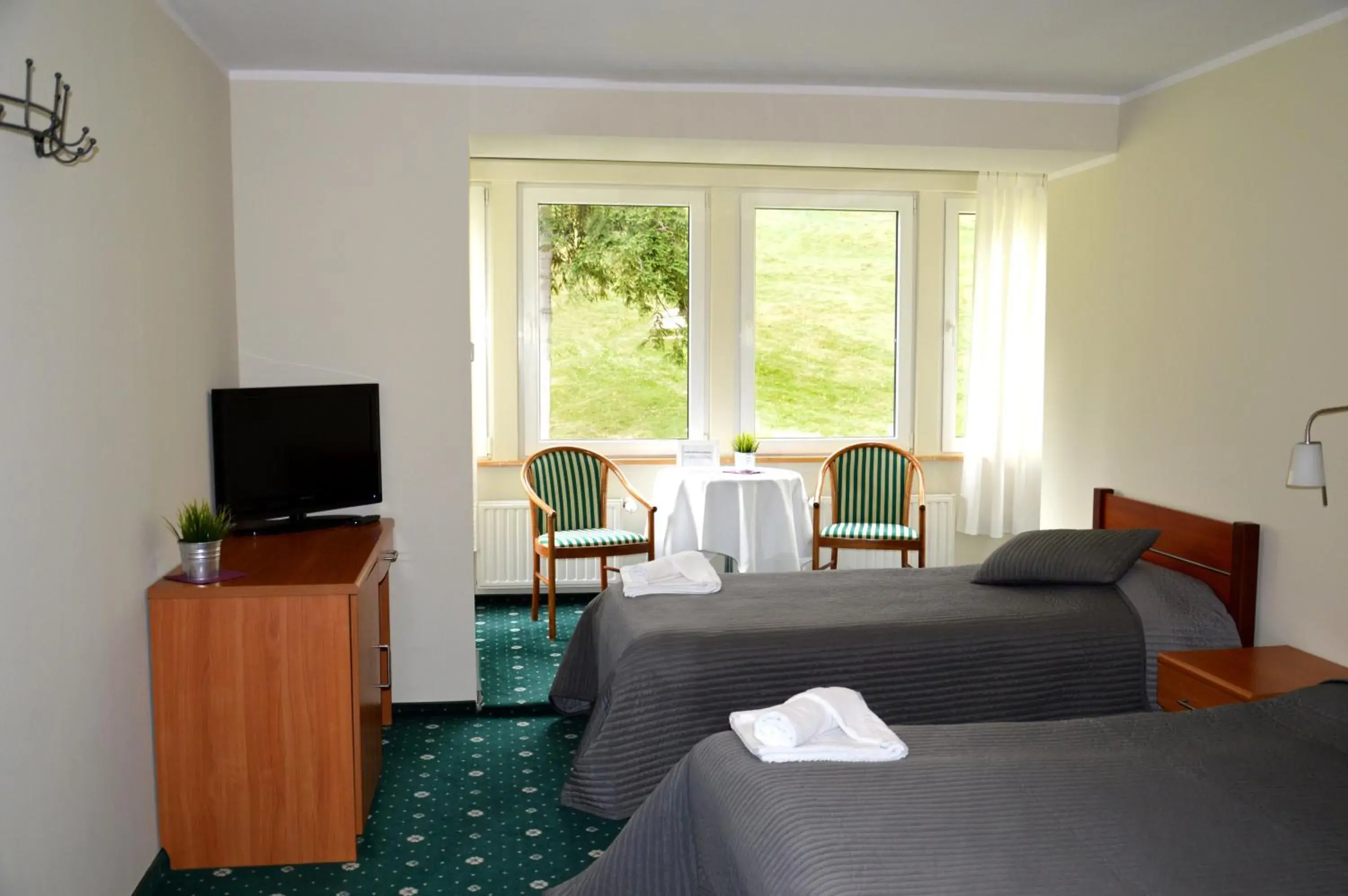 Triple Room in Hotel Chojnik Triple Room in Hotel Chojnik