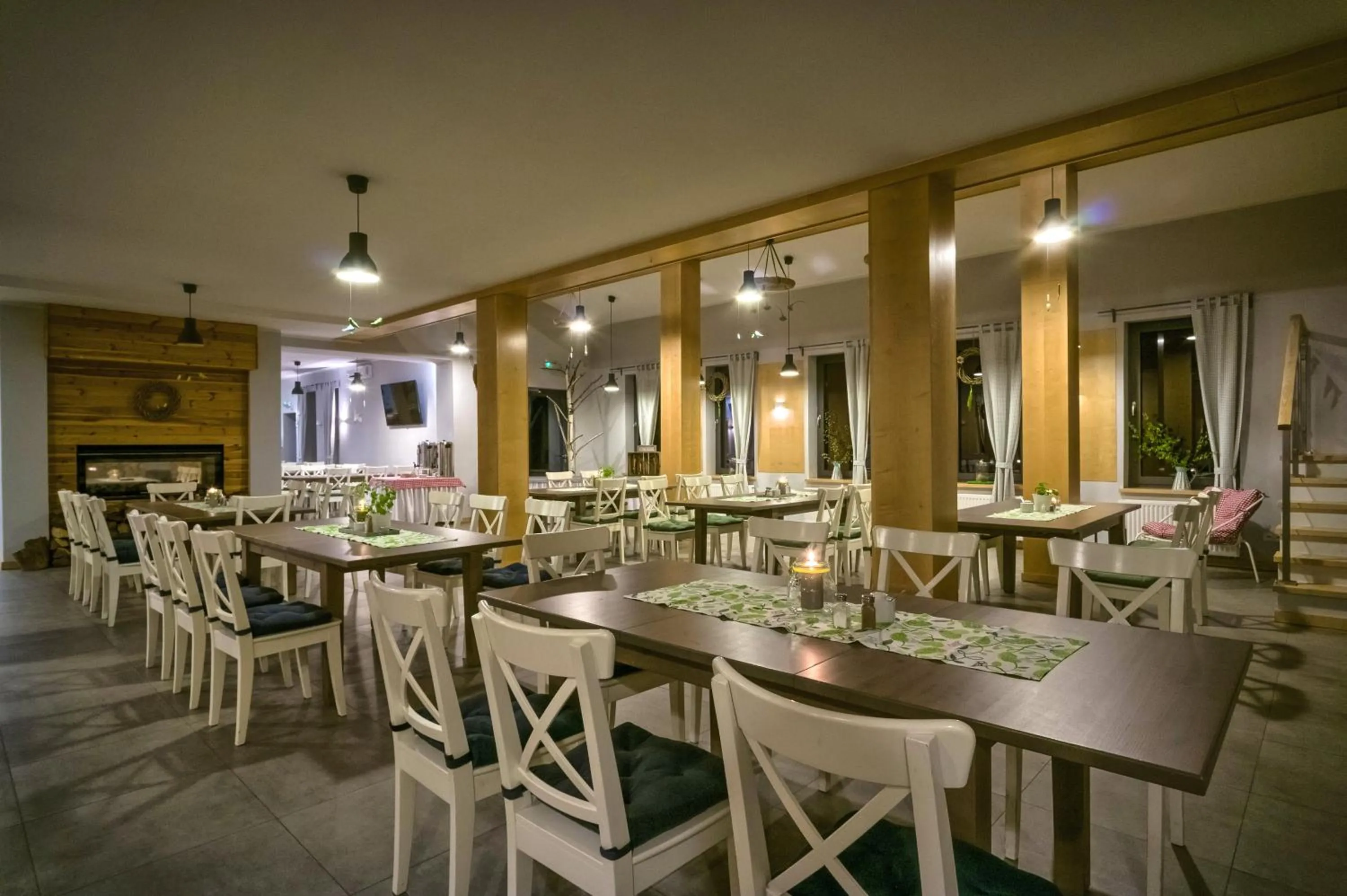 Restaurant/places to eat in Hotel Chojnik