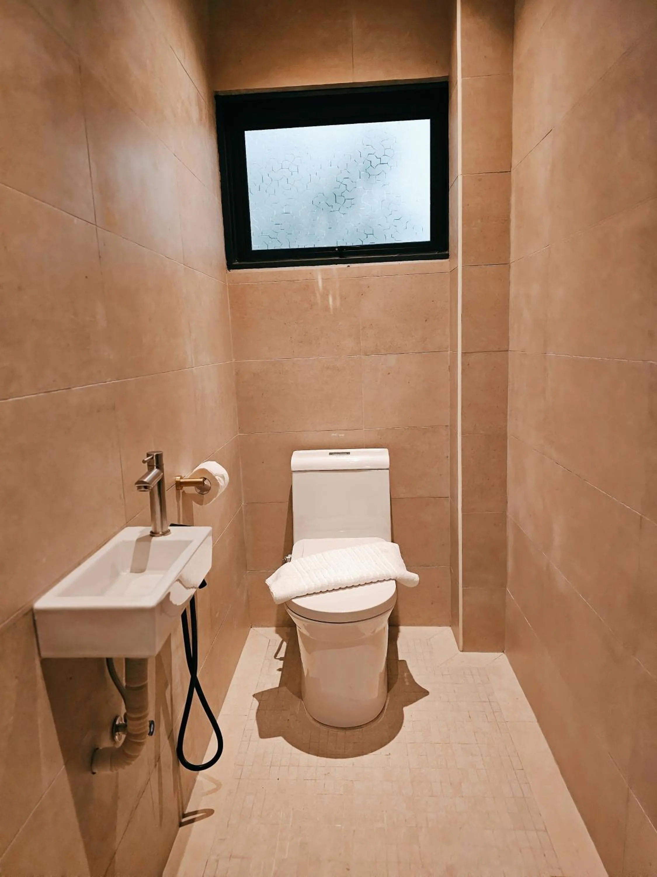 The Palm Suite at Lava Mansion