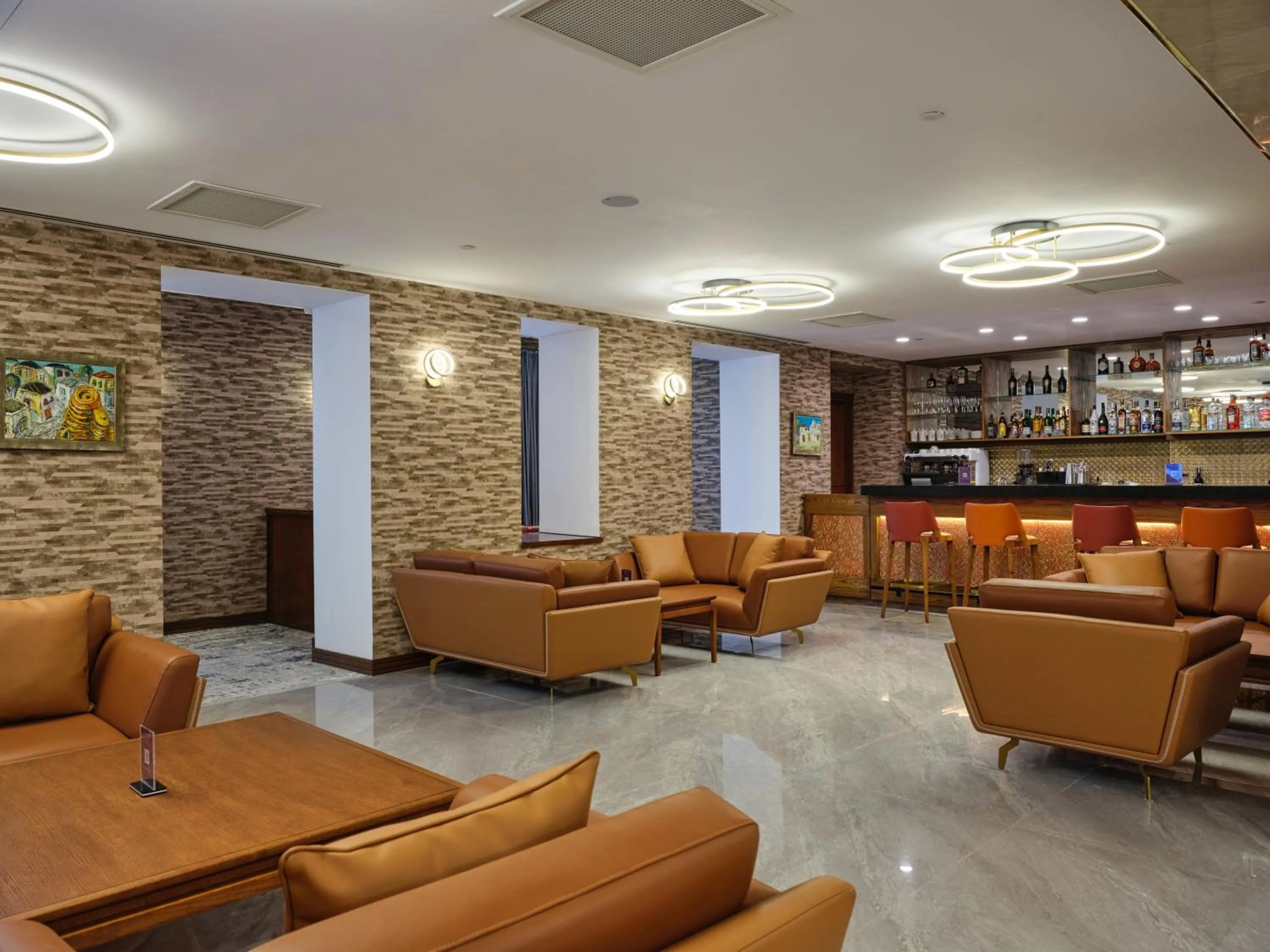 Lounge or bar in The Central Point Hotel Baku
