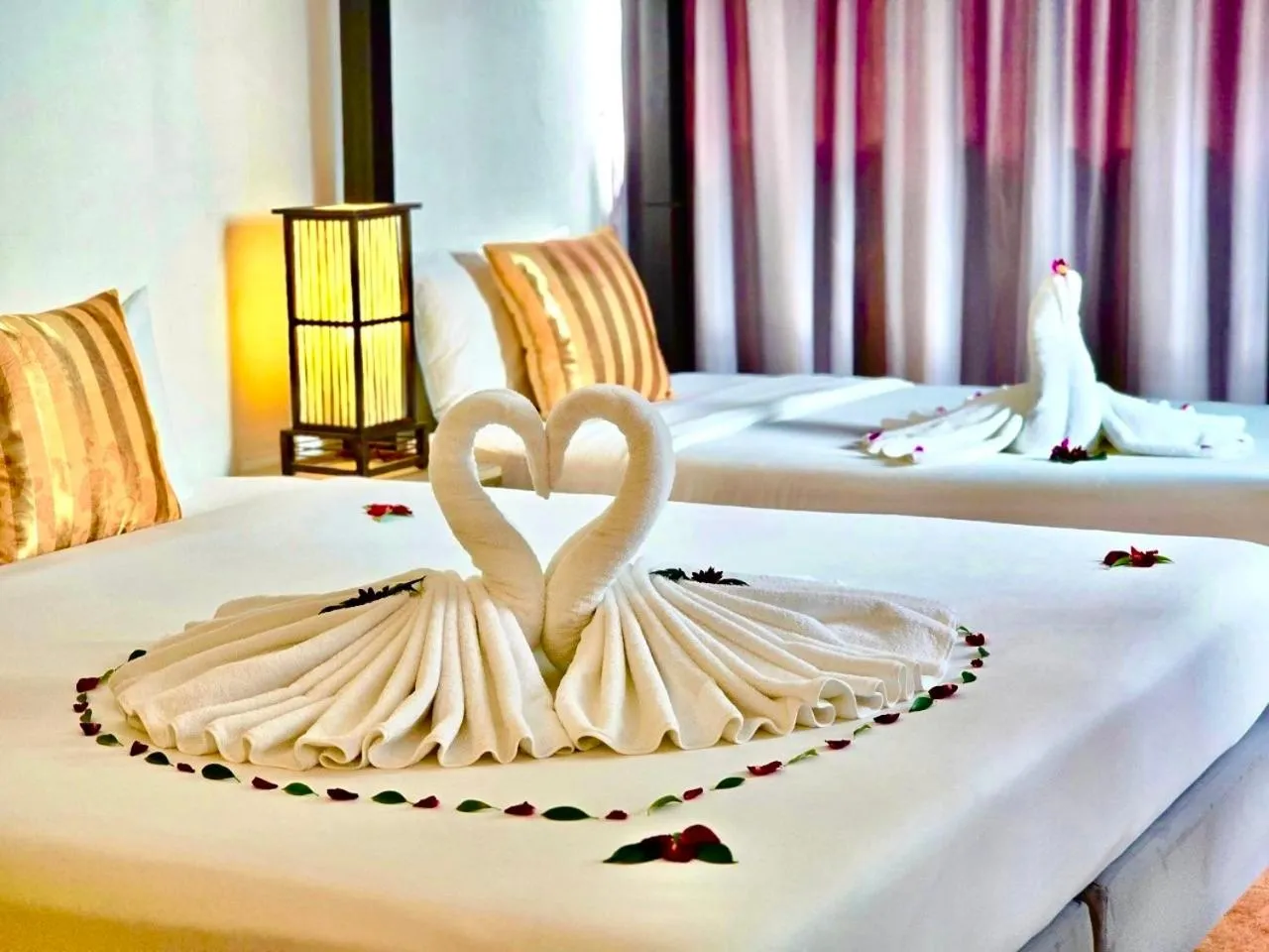 Bed in ON Hotel Phuket - SHA