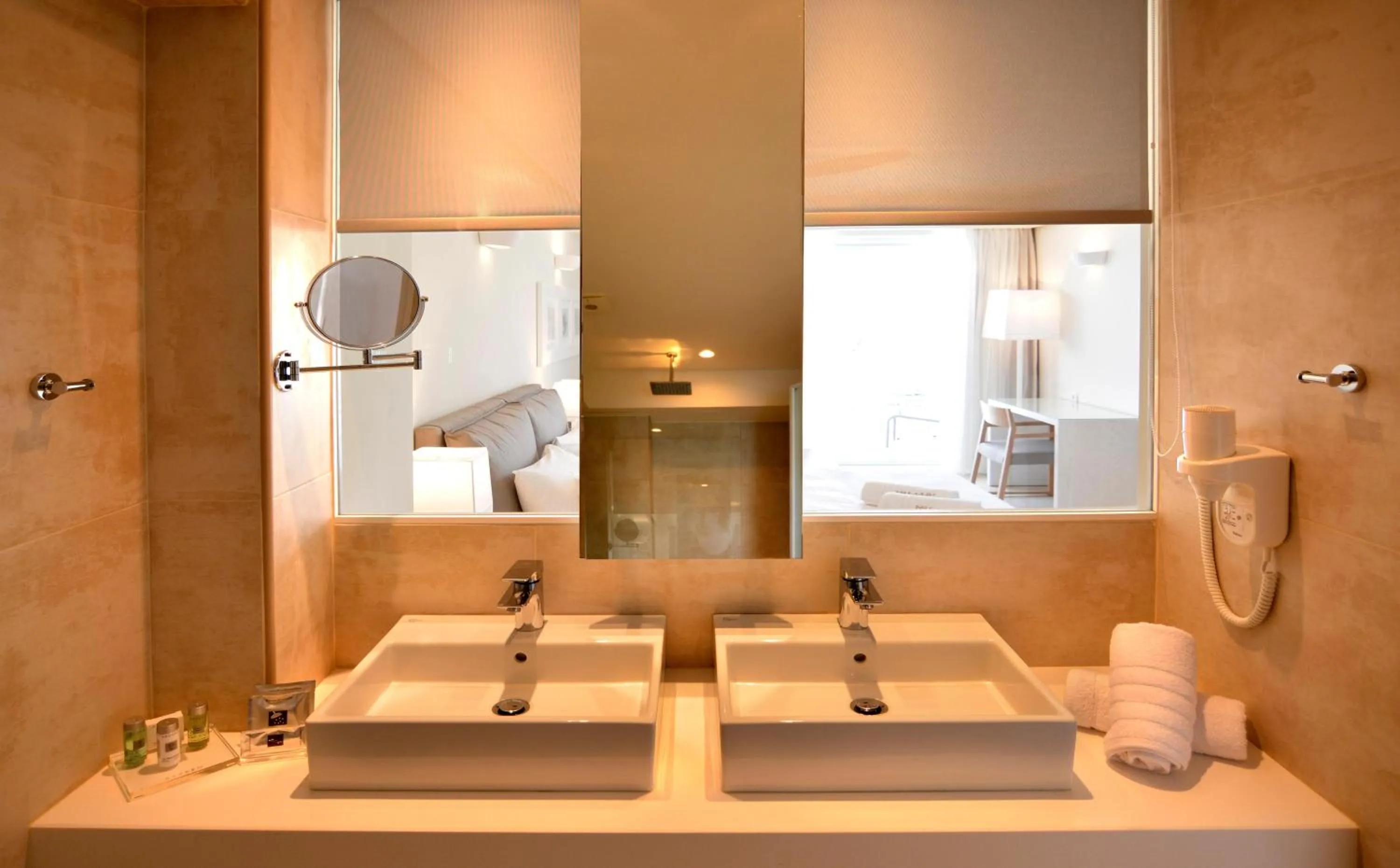 Bathroom in Insula Alba Resort & Spa (Adults Only)