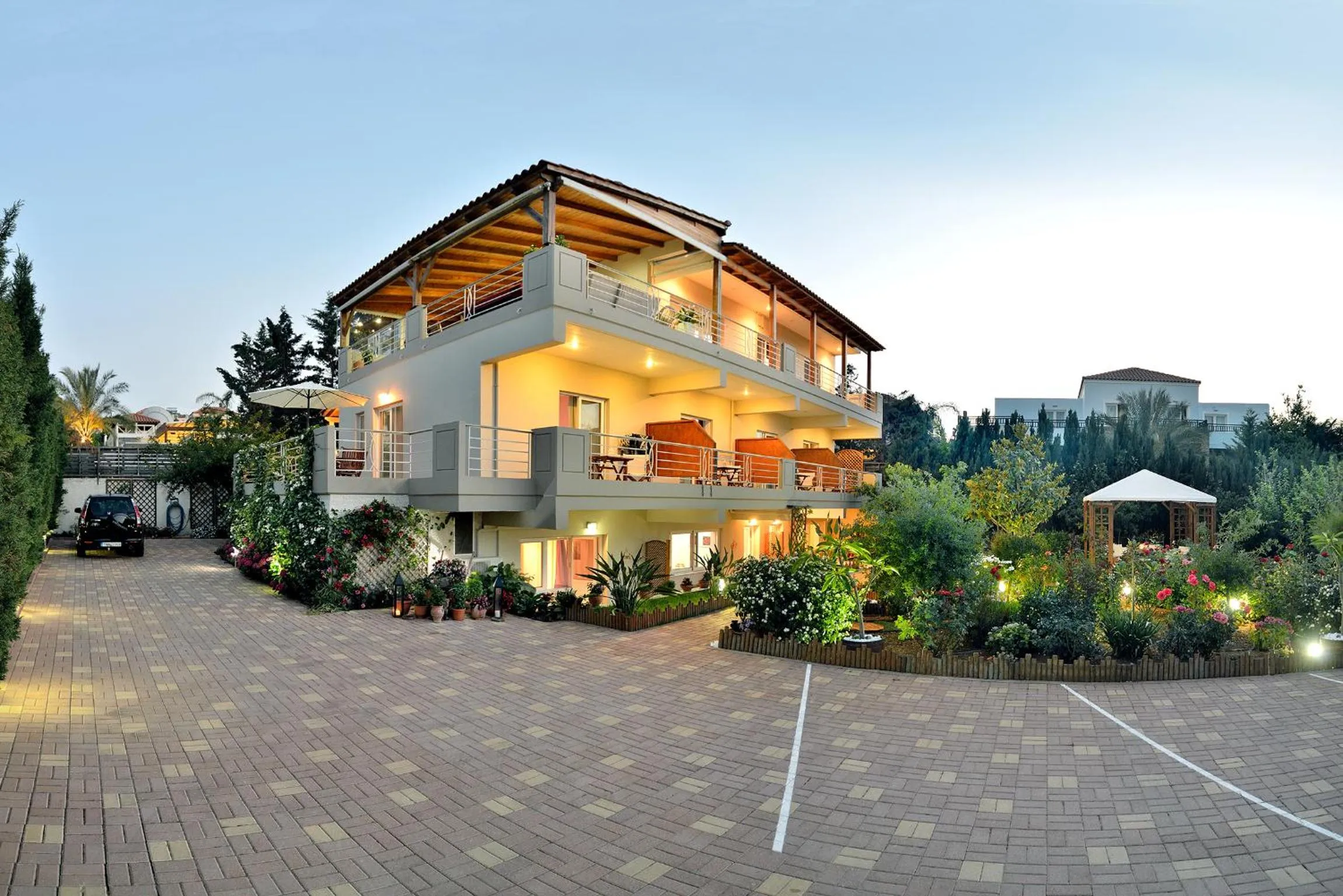 Property building in Stamatakis Boutique Studios