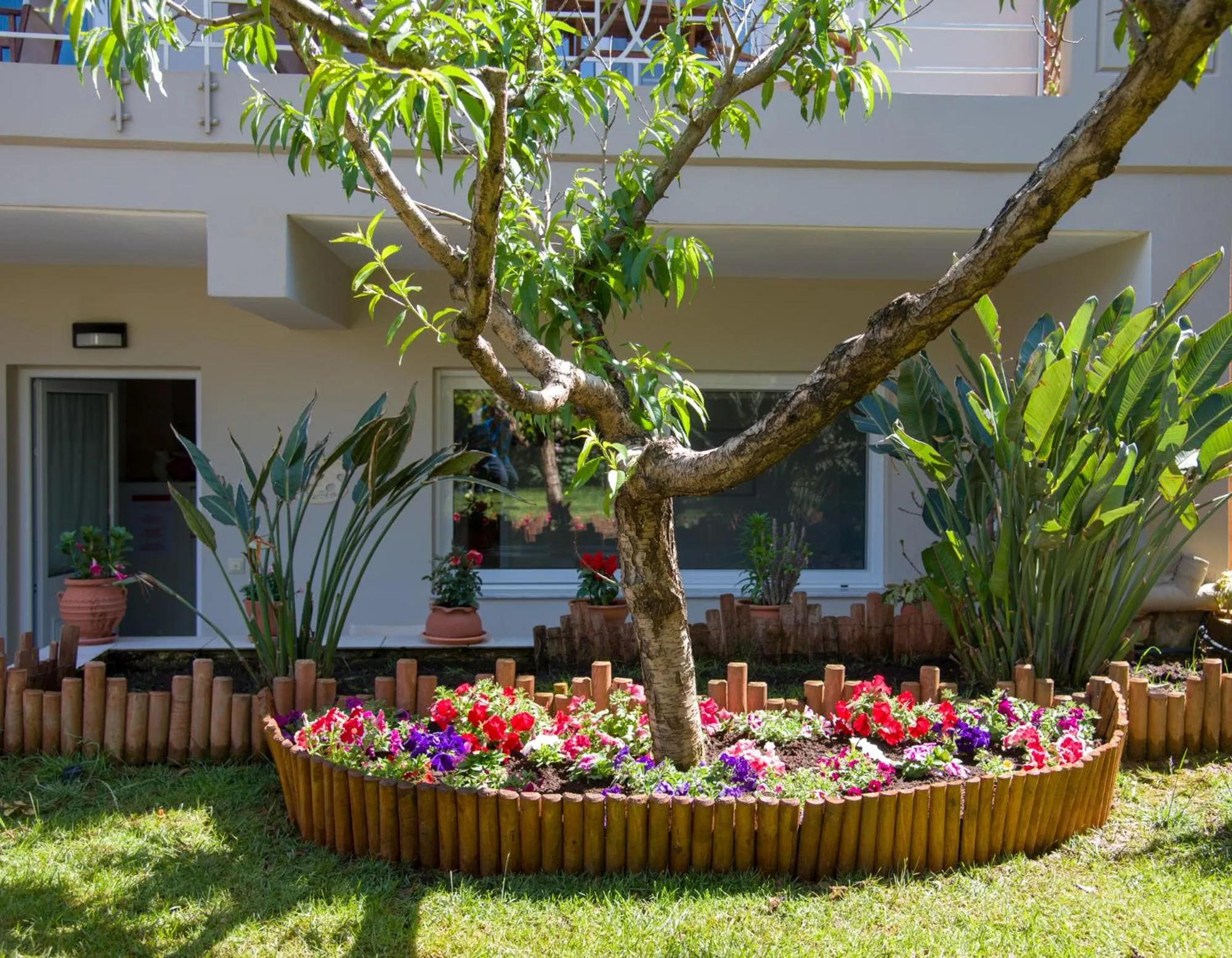 Facade/entrance in Stamatakis Boutique Studios