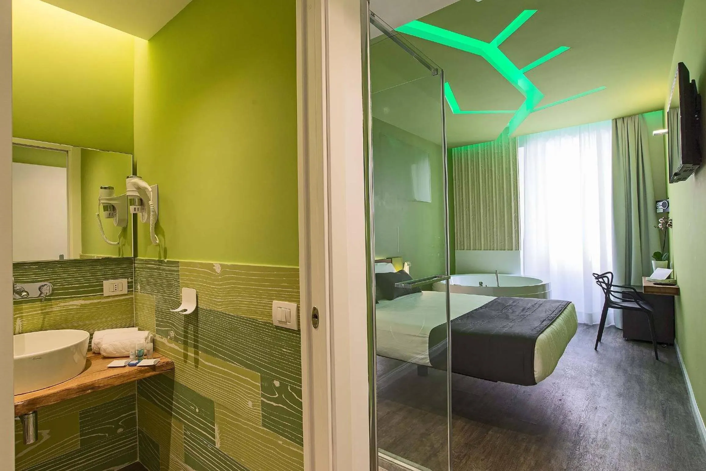 Hot Tub in Ripetta Relais