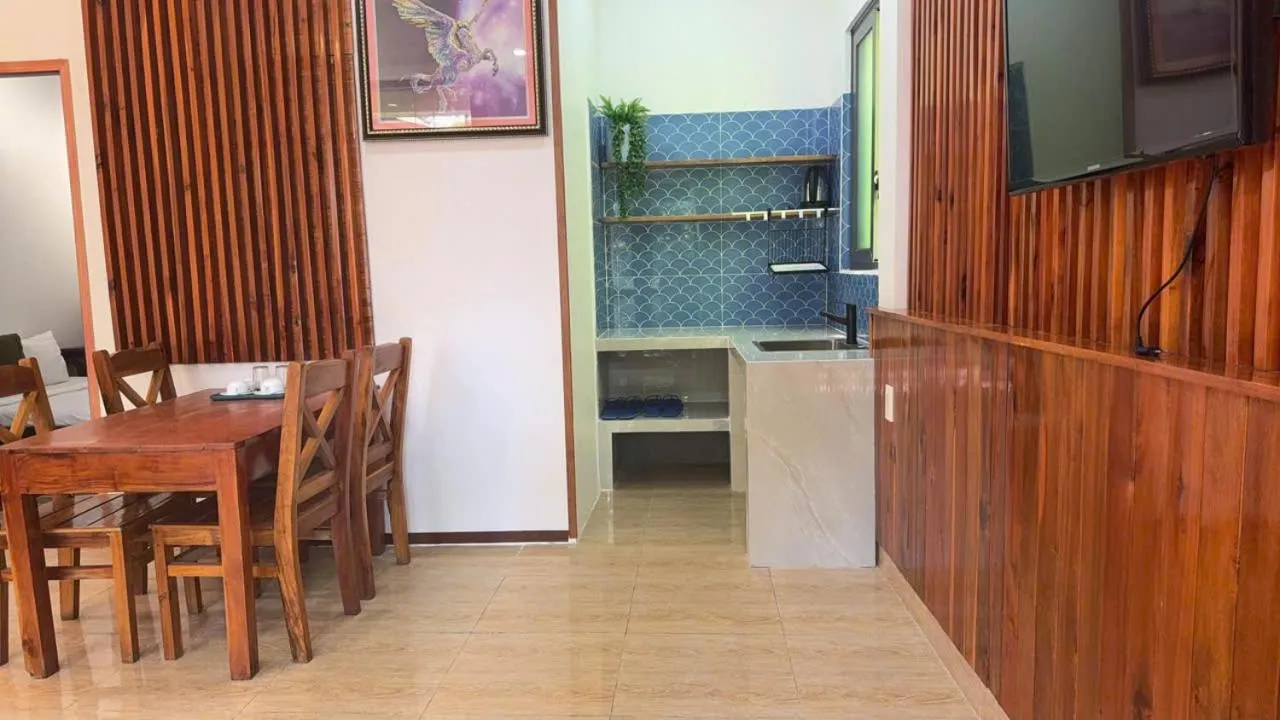 Kitchen or kitchenette in Bungalow Mai Phuong Binh
