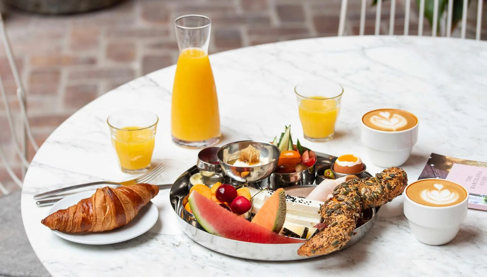 Breakfast in Hotel Brummell