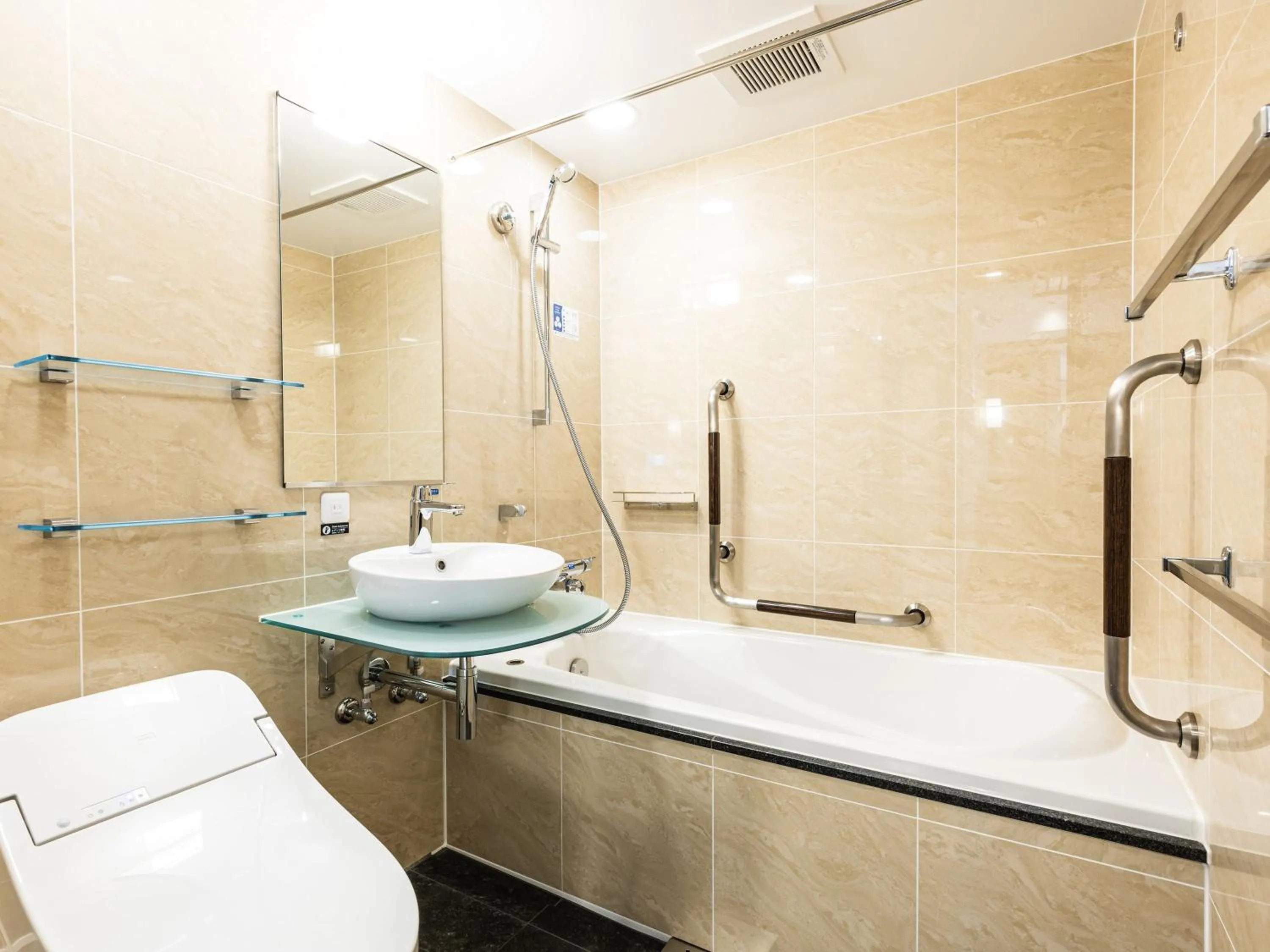 Bathroom in APA Hotel Akabane Iwabuchi Ekimae