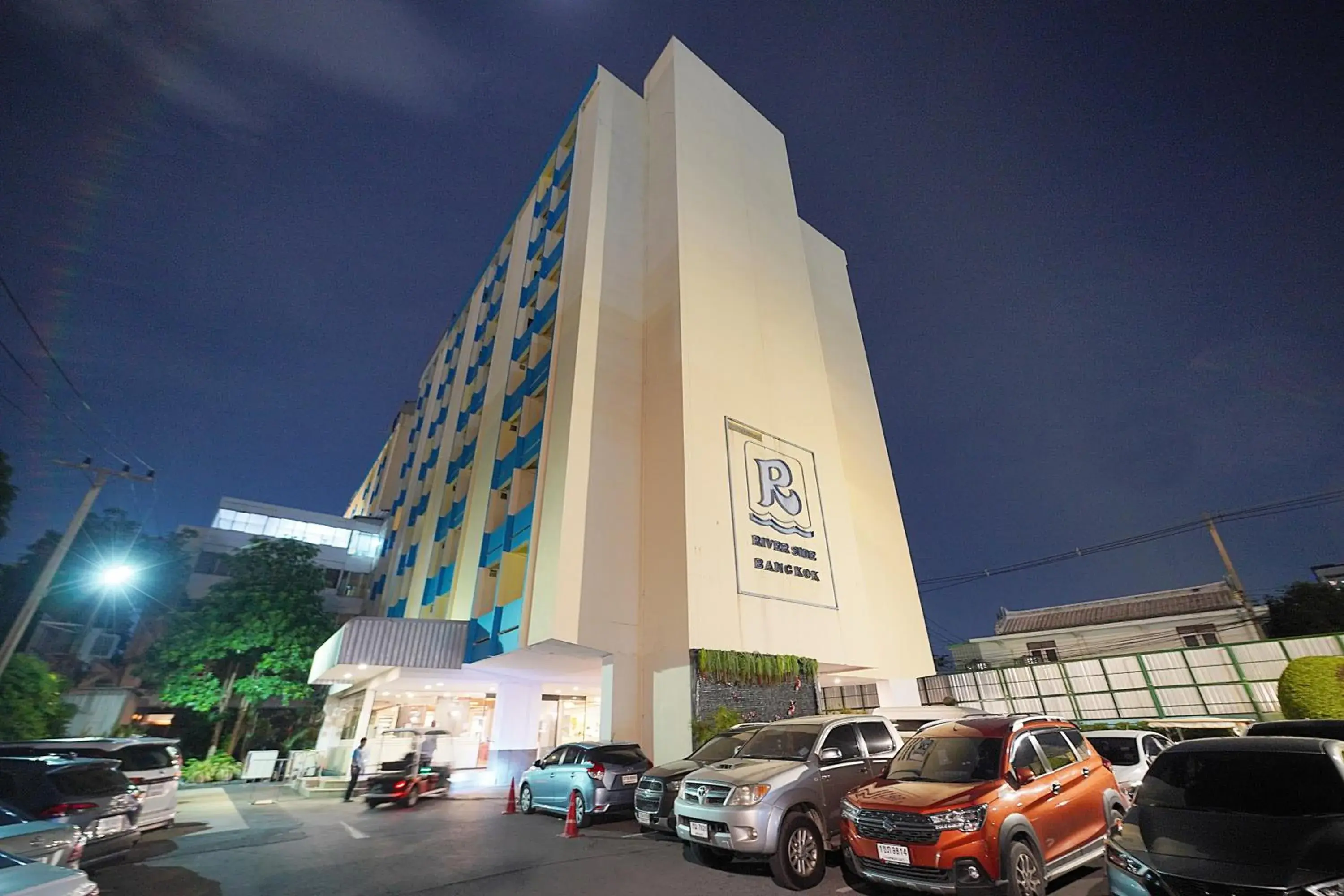 Riverside Bangkok Hotel Riverside Bangkok Hotel