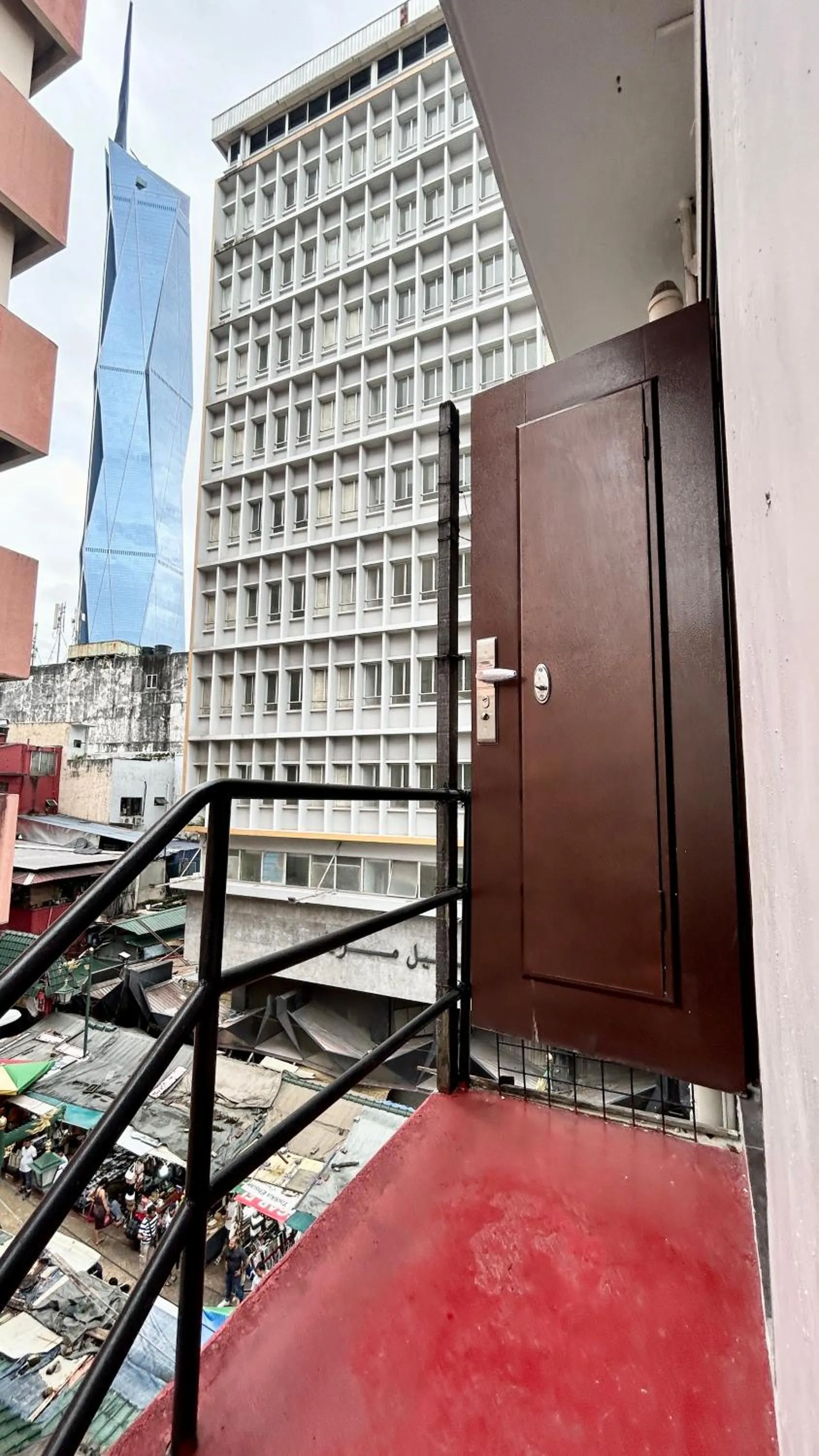 ONE18 Boutique Hotel