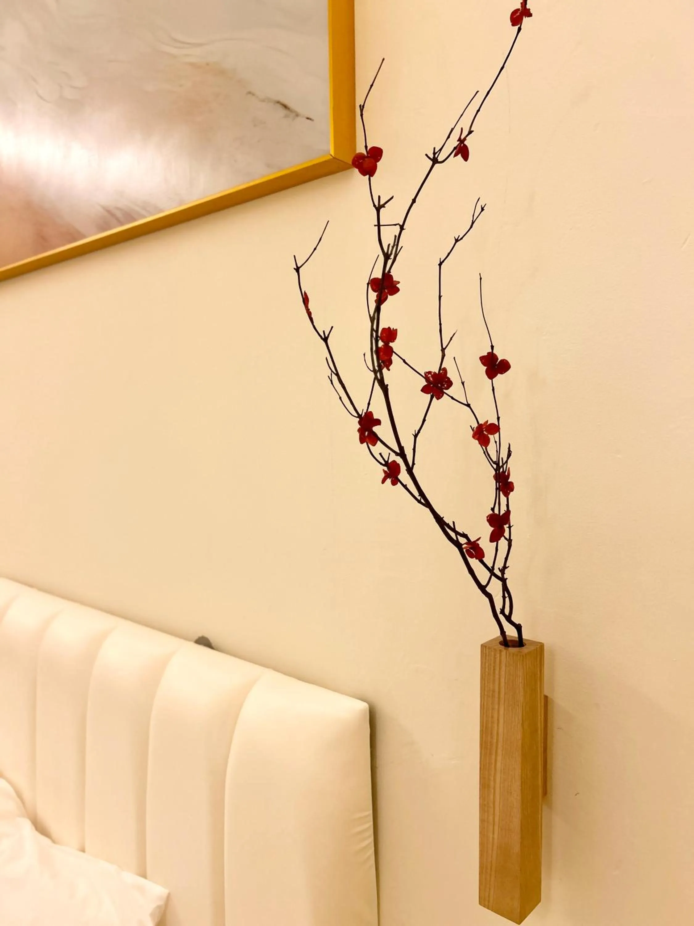 ONE18 Boutique Hotel