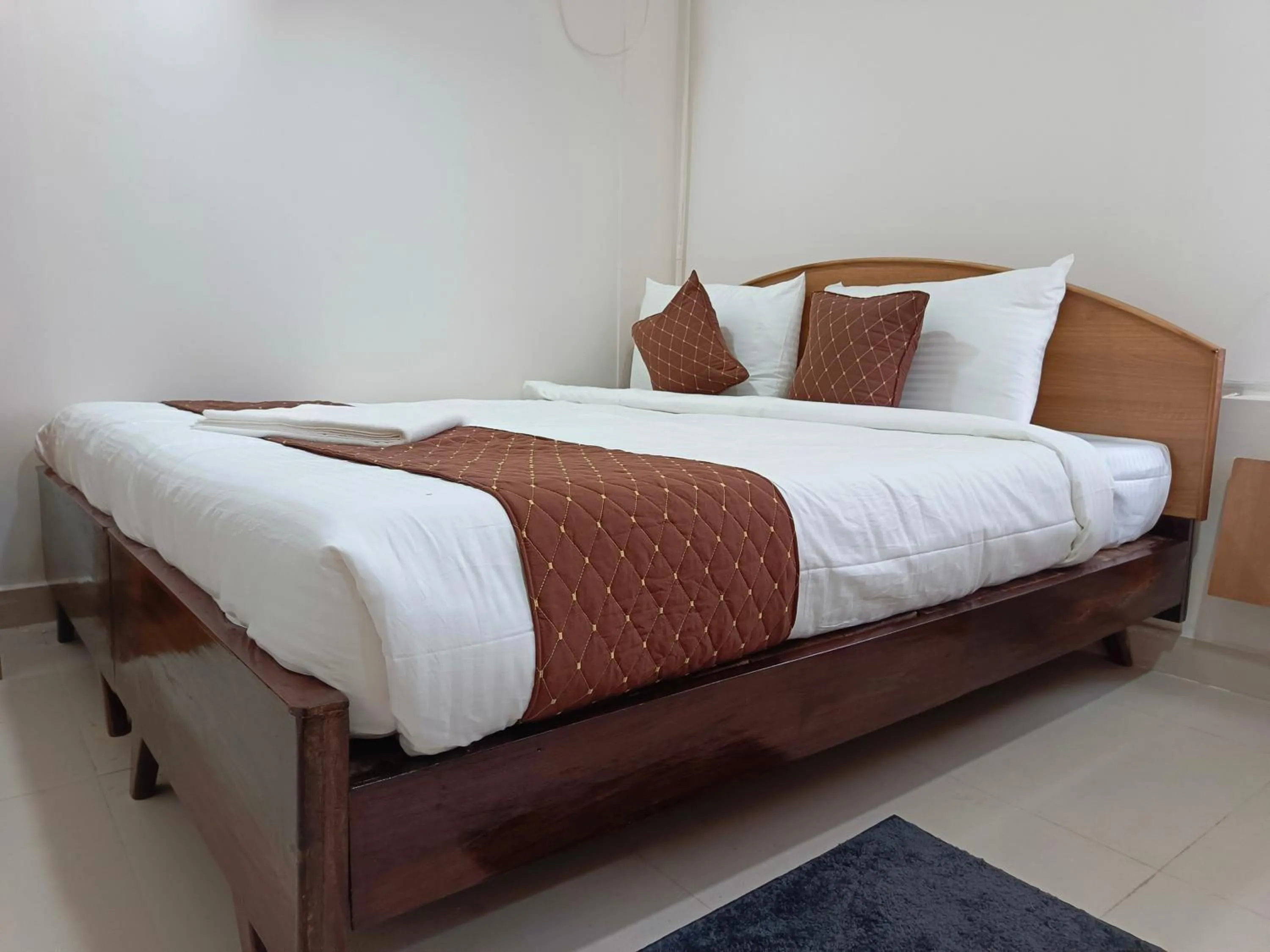 Bed in SM Residency