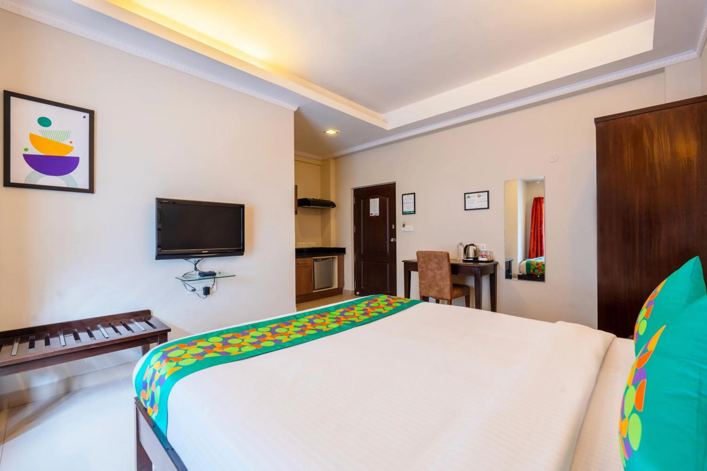 Bedroom, Bed in Treebo Ivory White Inn