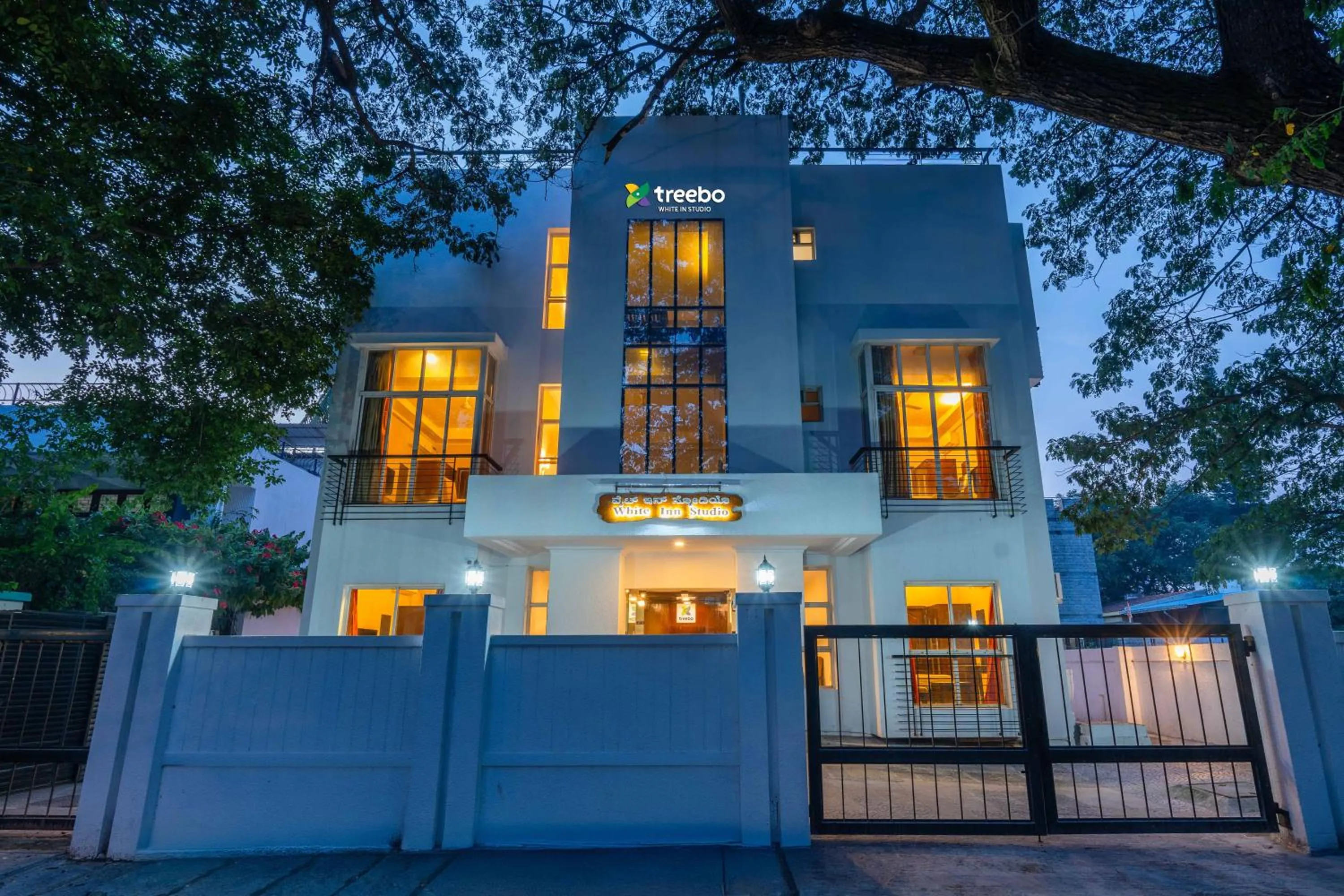 Property building in Treebo Ivory White Inn