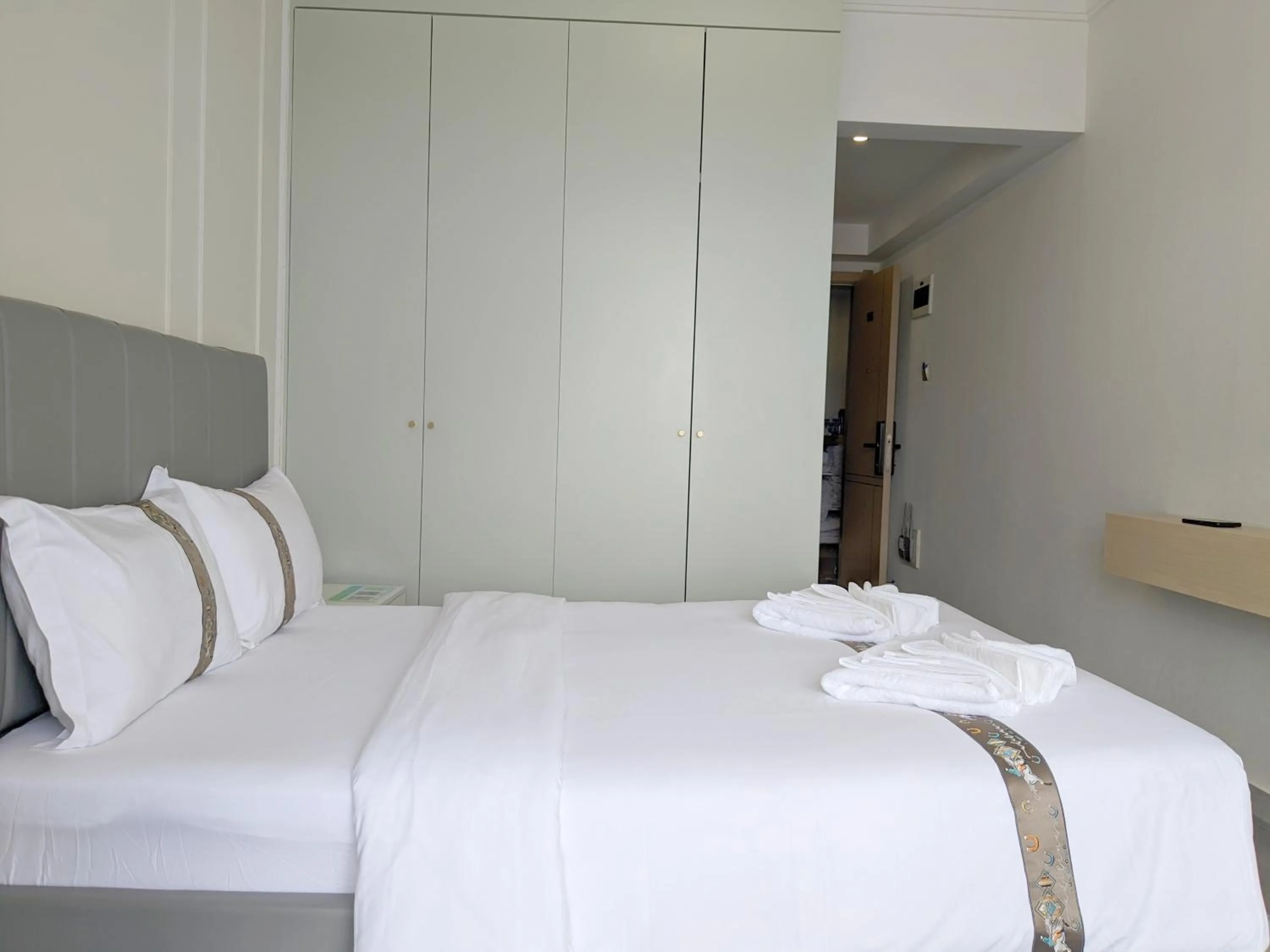 Bedroom, Bed in X One Hotel