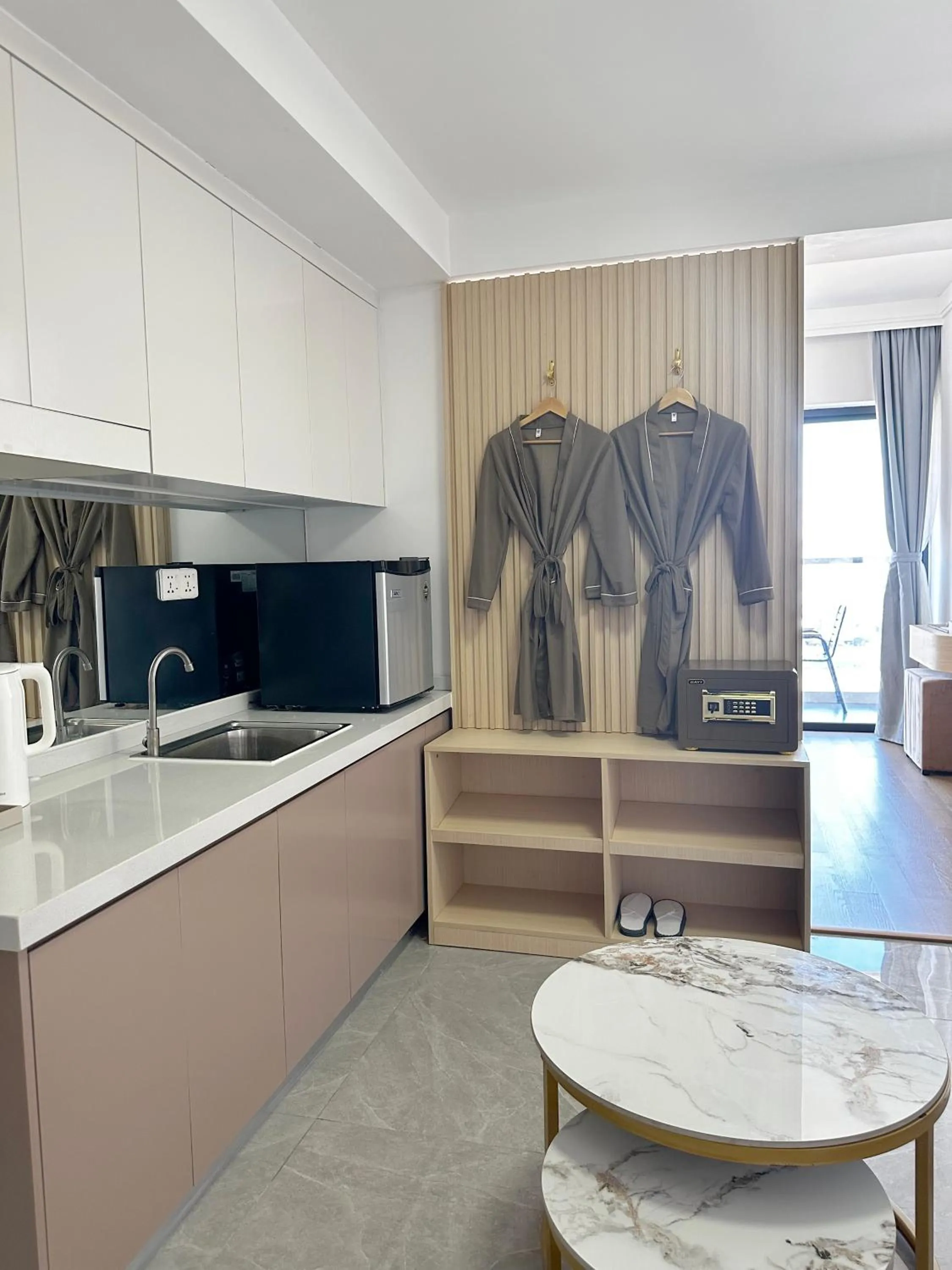 stove in X One Hotel