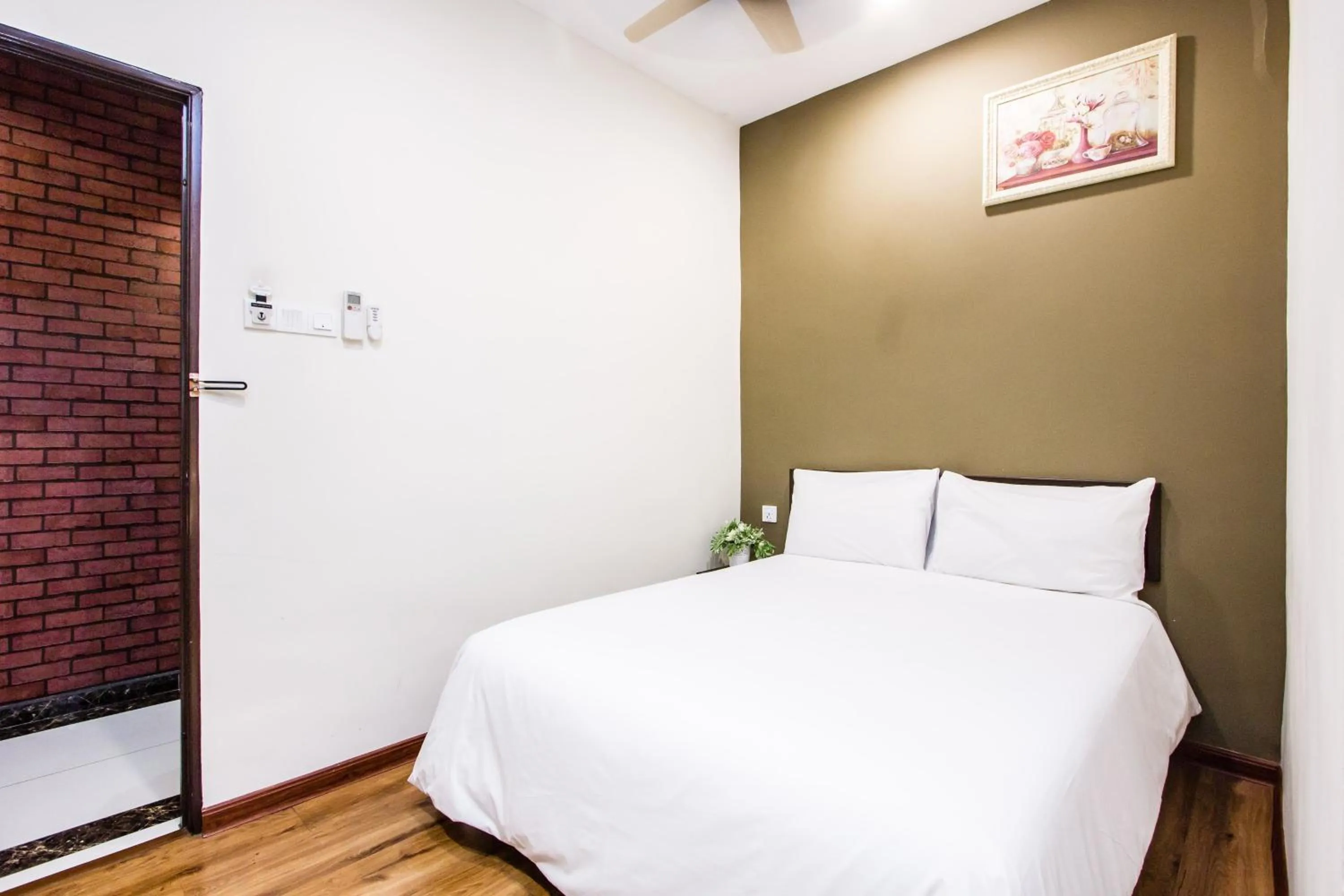 Bed in Surprised Homestay by uBook