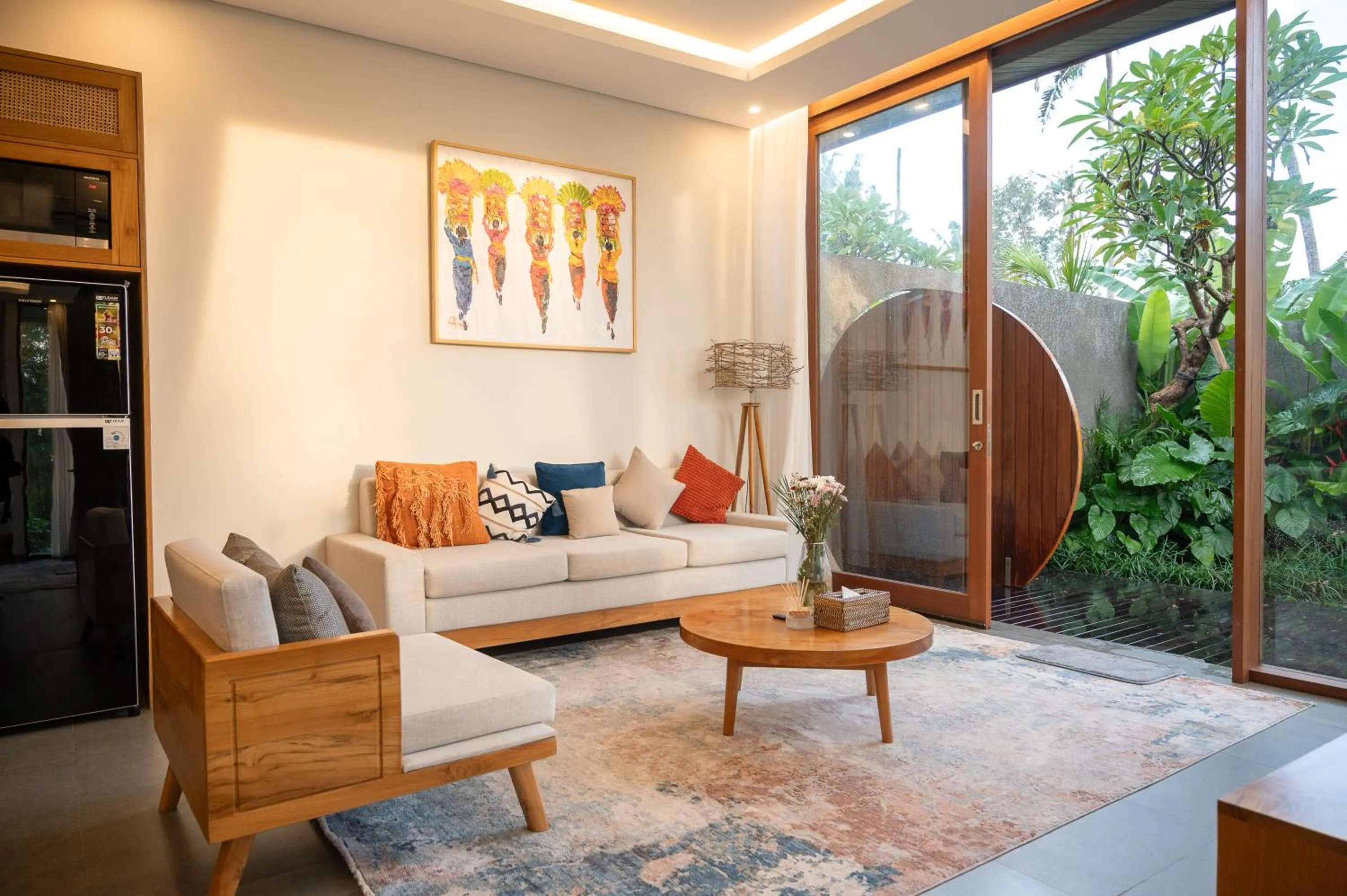 Garden in Villa Suarga Des Anicca