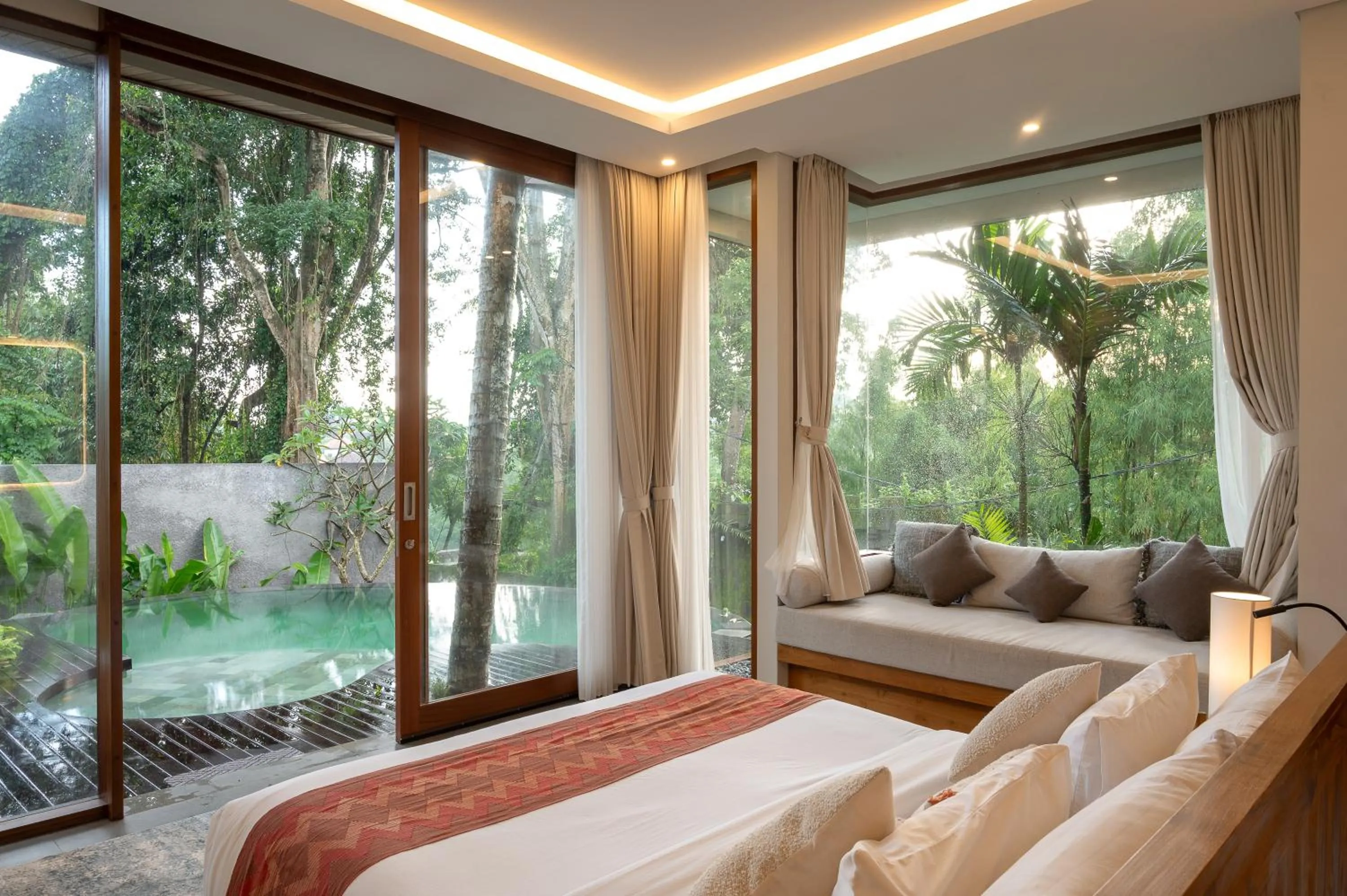 View (from property/room), Bed in Villa Suarga Des Anicca