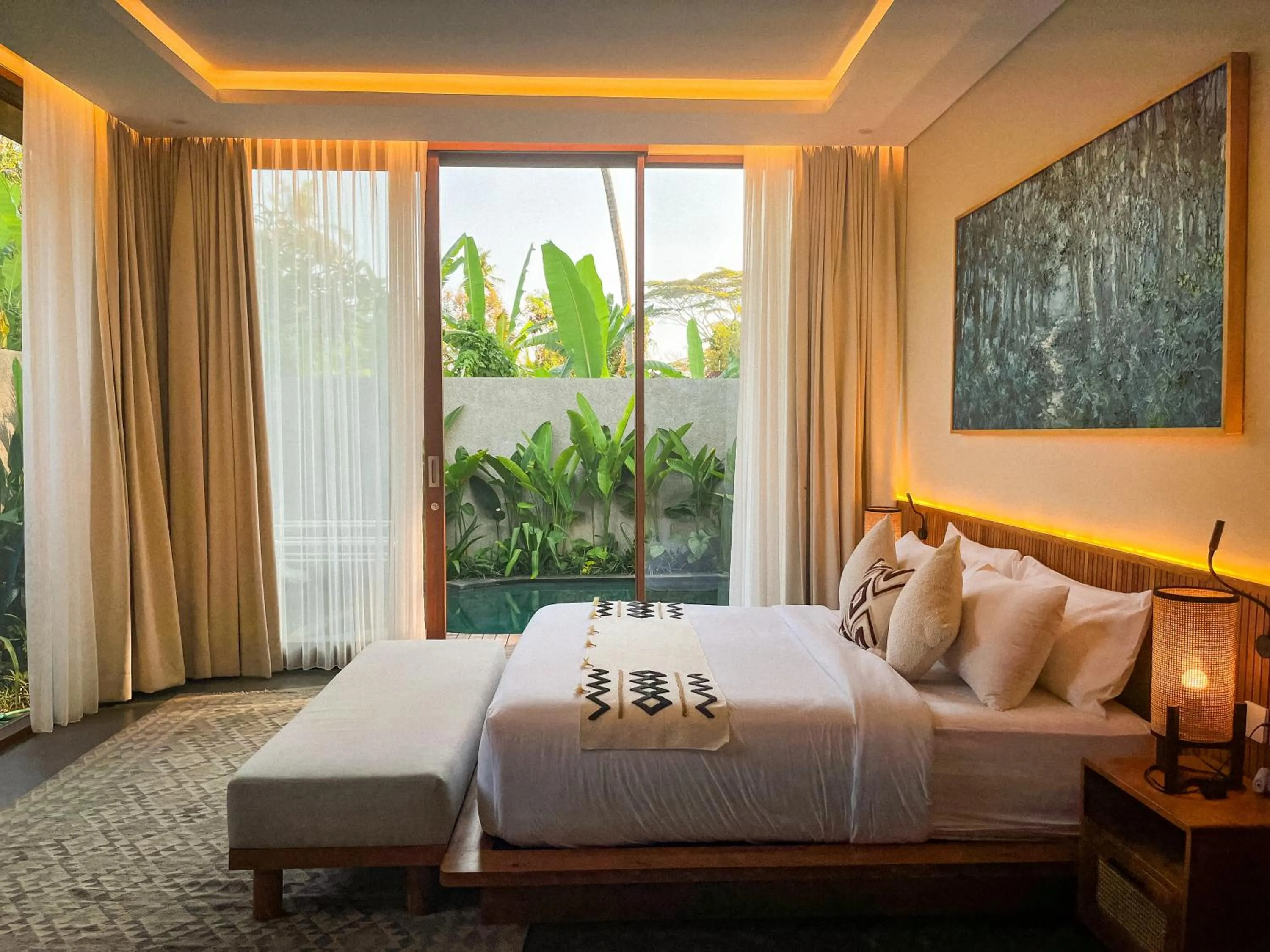 Bedroom, Bed in Villa Suarga Des Anicca