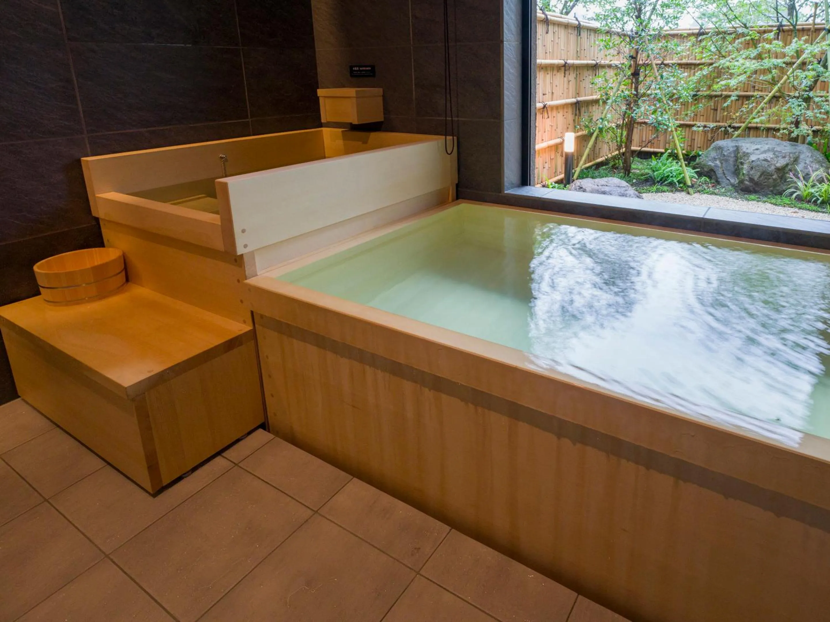 Hot Spring Bath in Rakuten STAY TERRACE Hakone Kowakudani