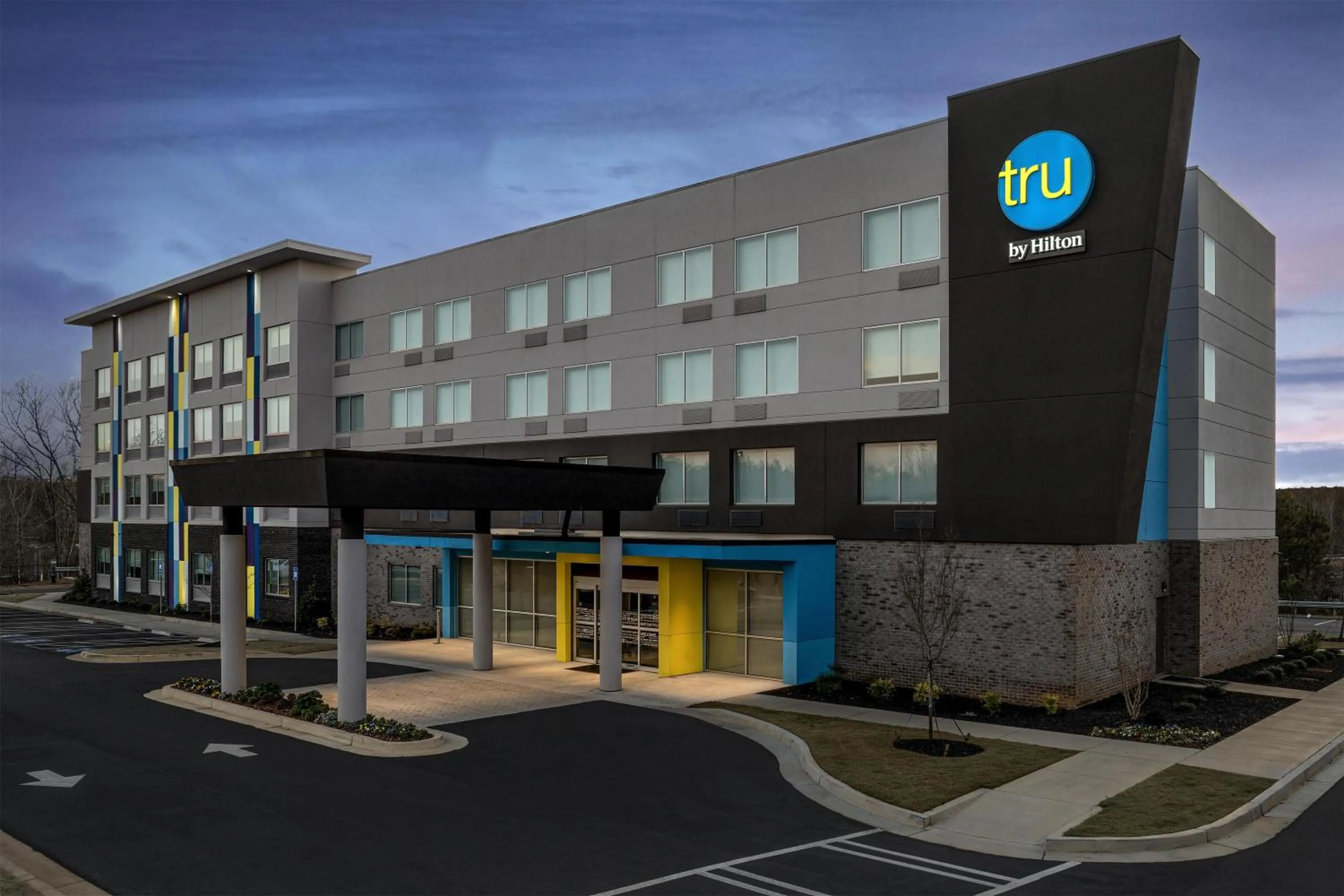 Property building in Tru By Hilton Stockbridge