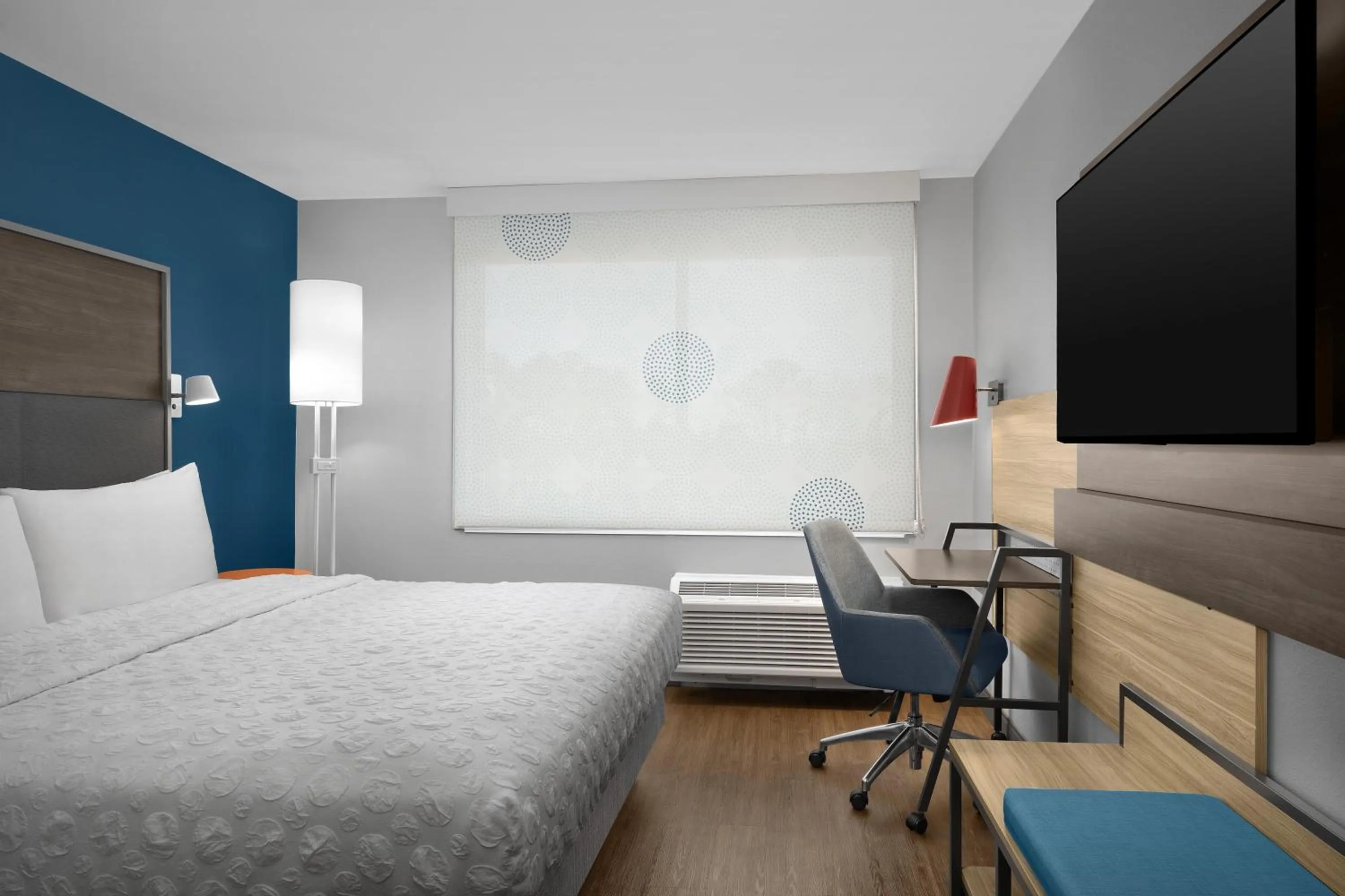 Bedroom, Bed in Tru By Hilton Stockbridge