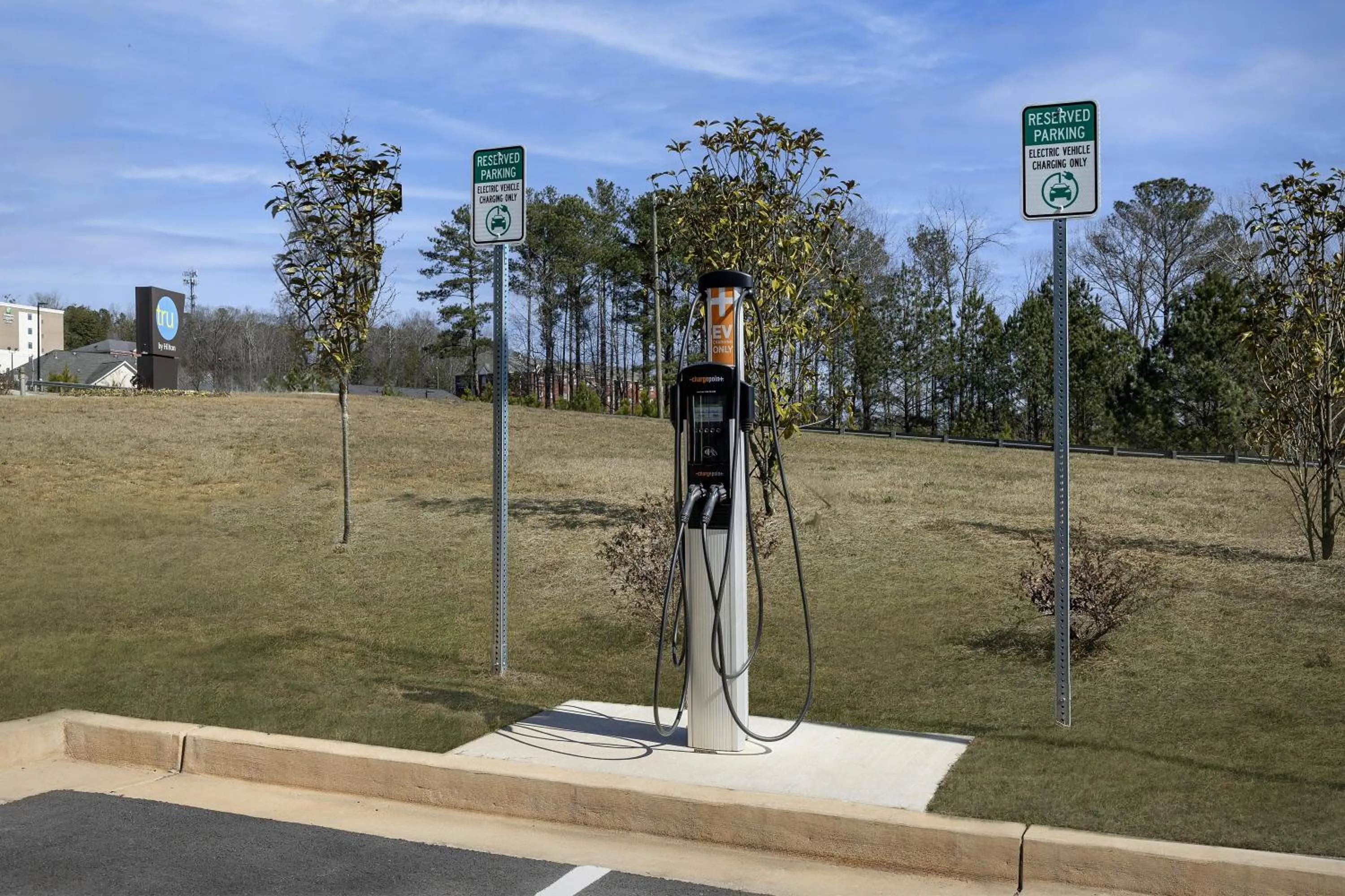 Property building in Tru By Hilton Stockbridge