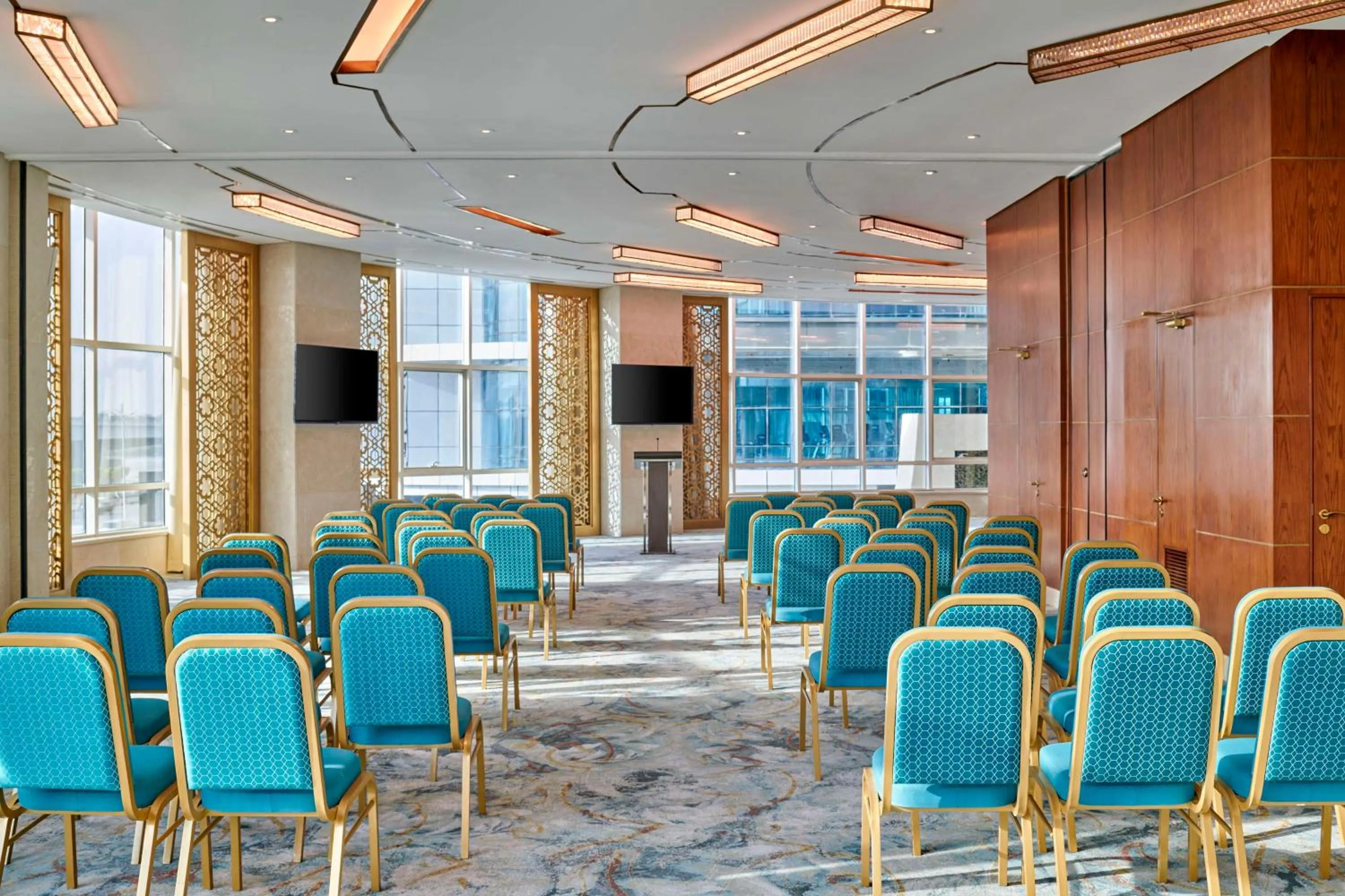 Meeting/conference room in Hilton Cairo Nile Maadi