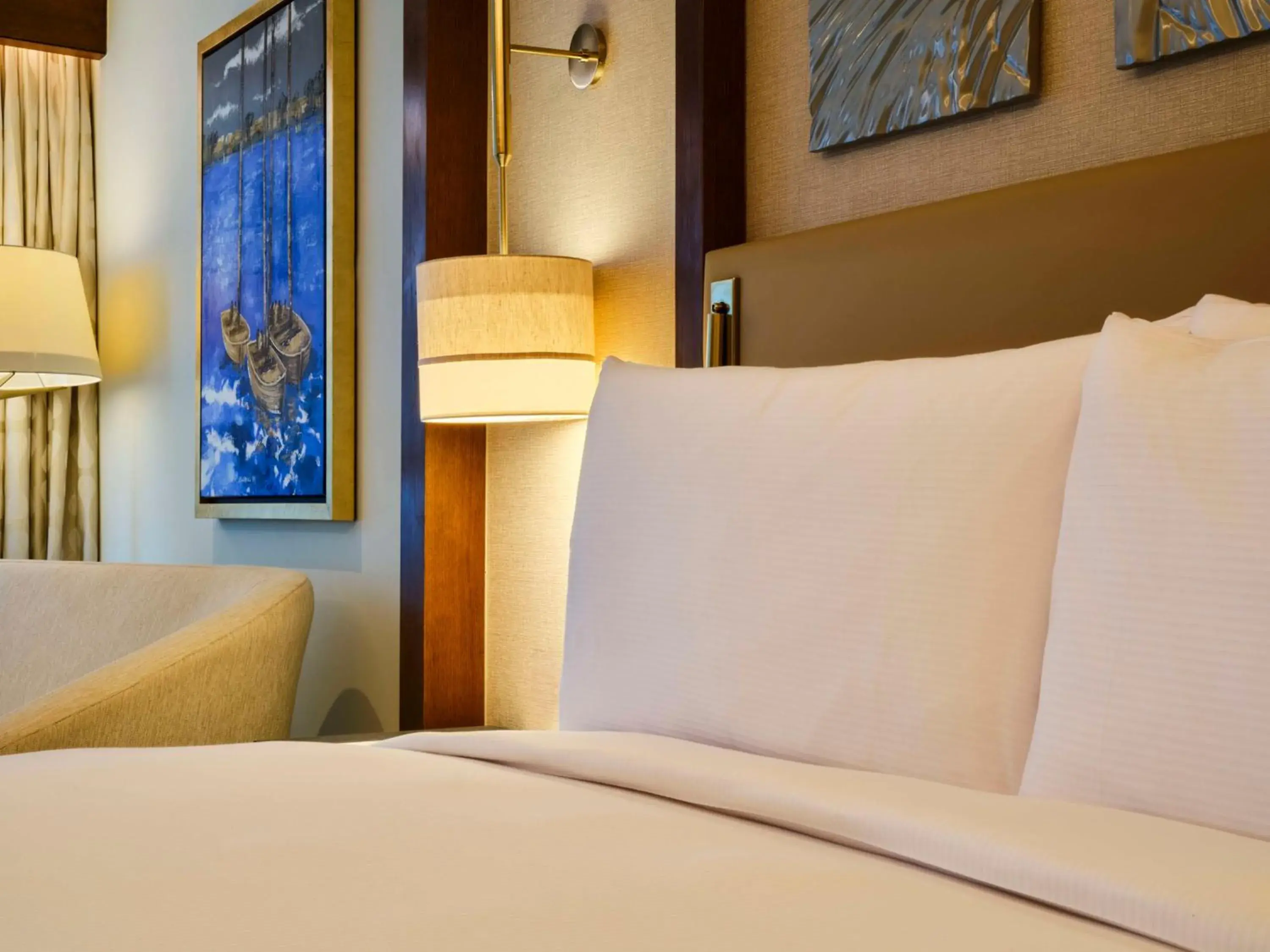 Premium King Room - Partial Nile View in Hilton Cairo Nile Maadi Premium King Room - Partial Nile View in Hilton Cairo Nile Maadi